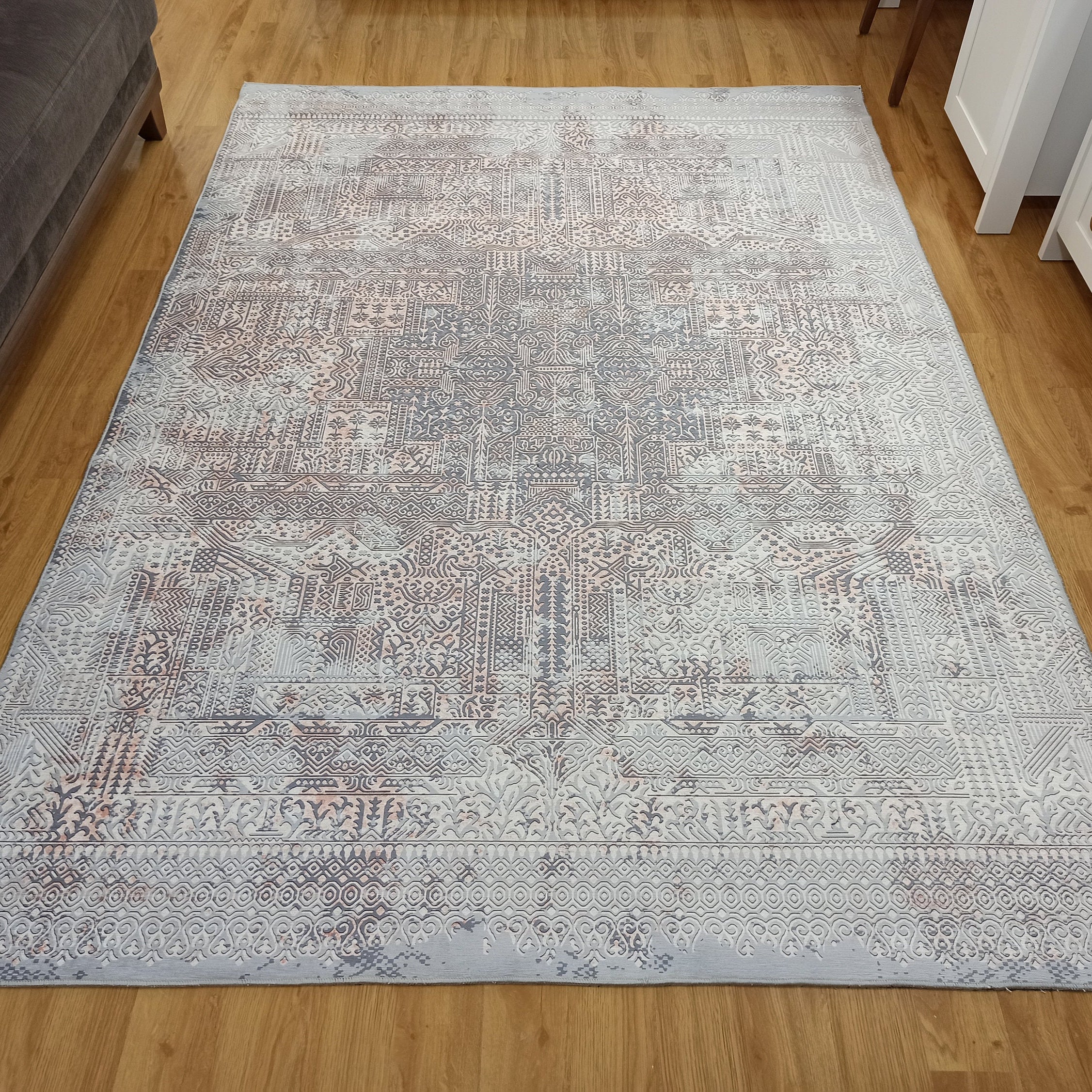 Taka Gray, White and Blush Modern Geometric Rug