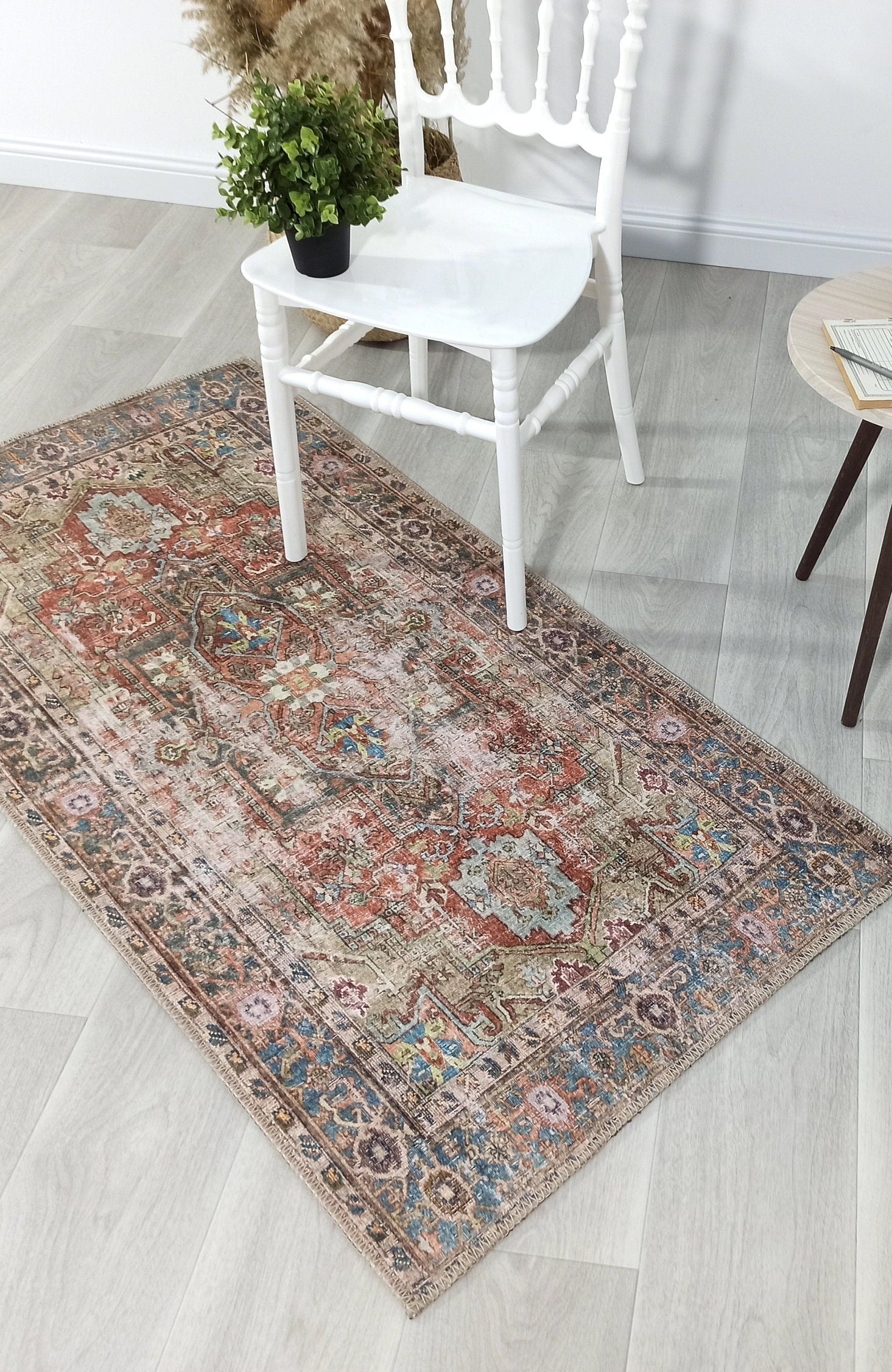 Taya Rug Traditional Earth tone Terracotta Floral Rug