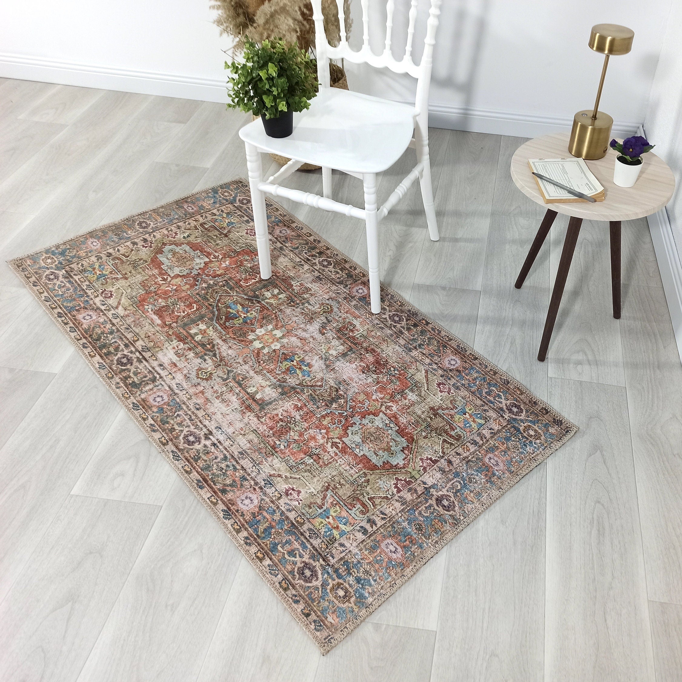 Taya Rug Traditional Earth tone Terracotta Floral Rug
