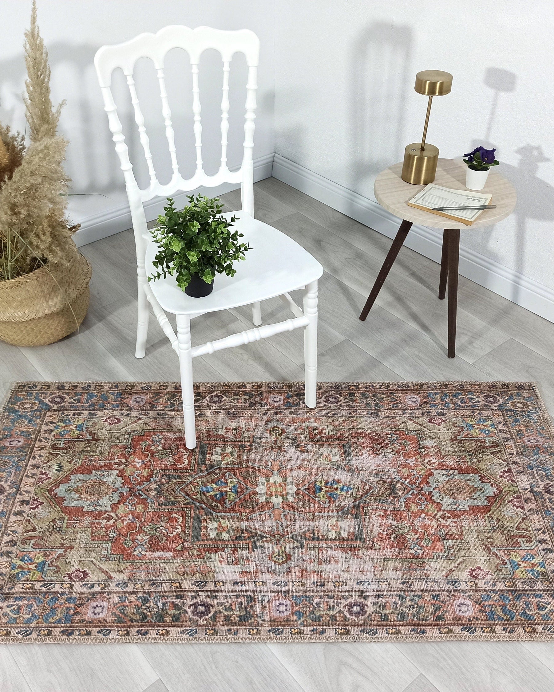 Taya Rug Traditional Earth tone Terracotta Floral Rug