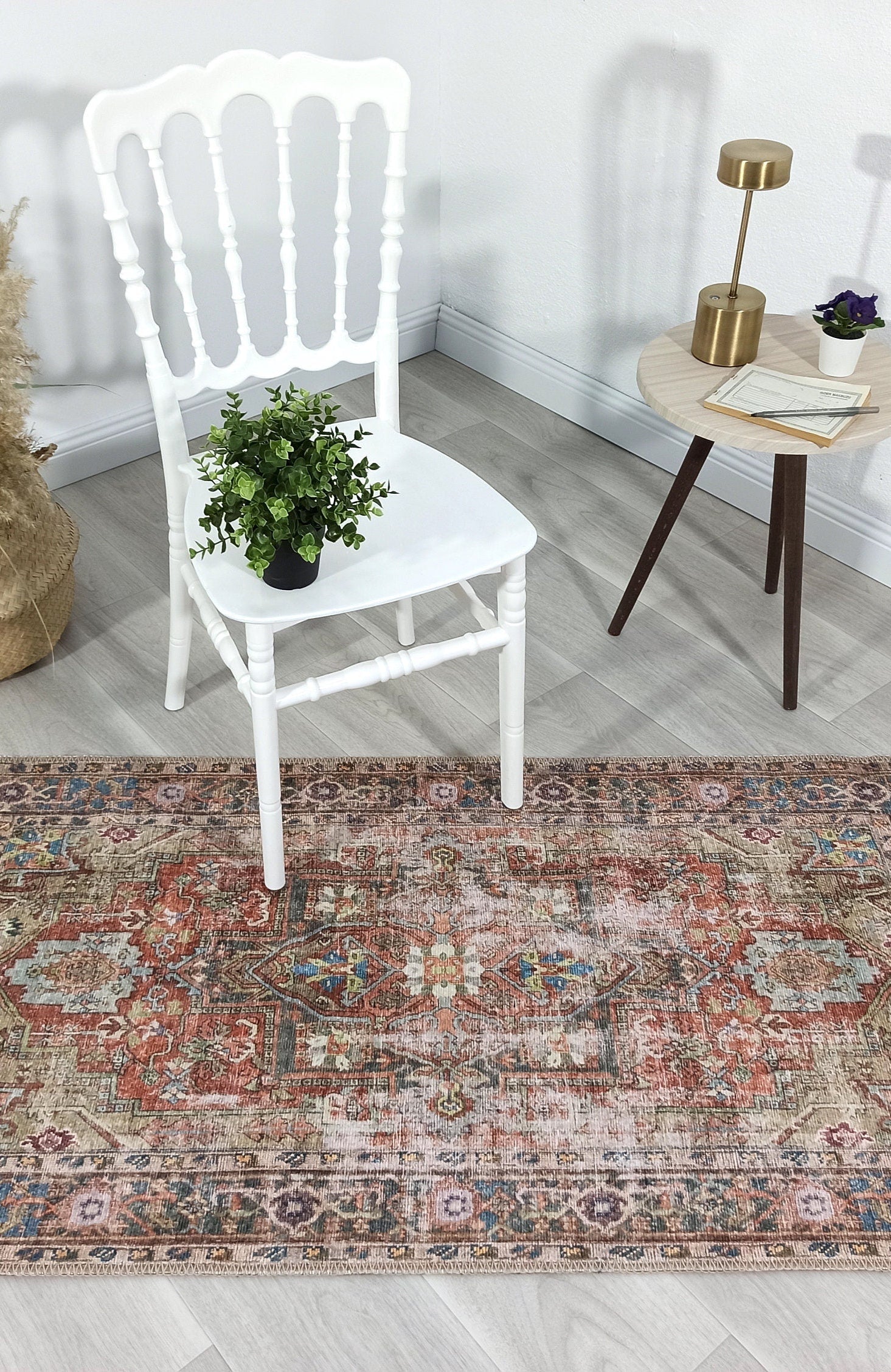 Taya Rug Traditional Earth tone Terracotta Floral Rug