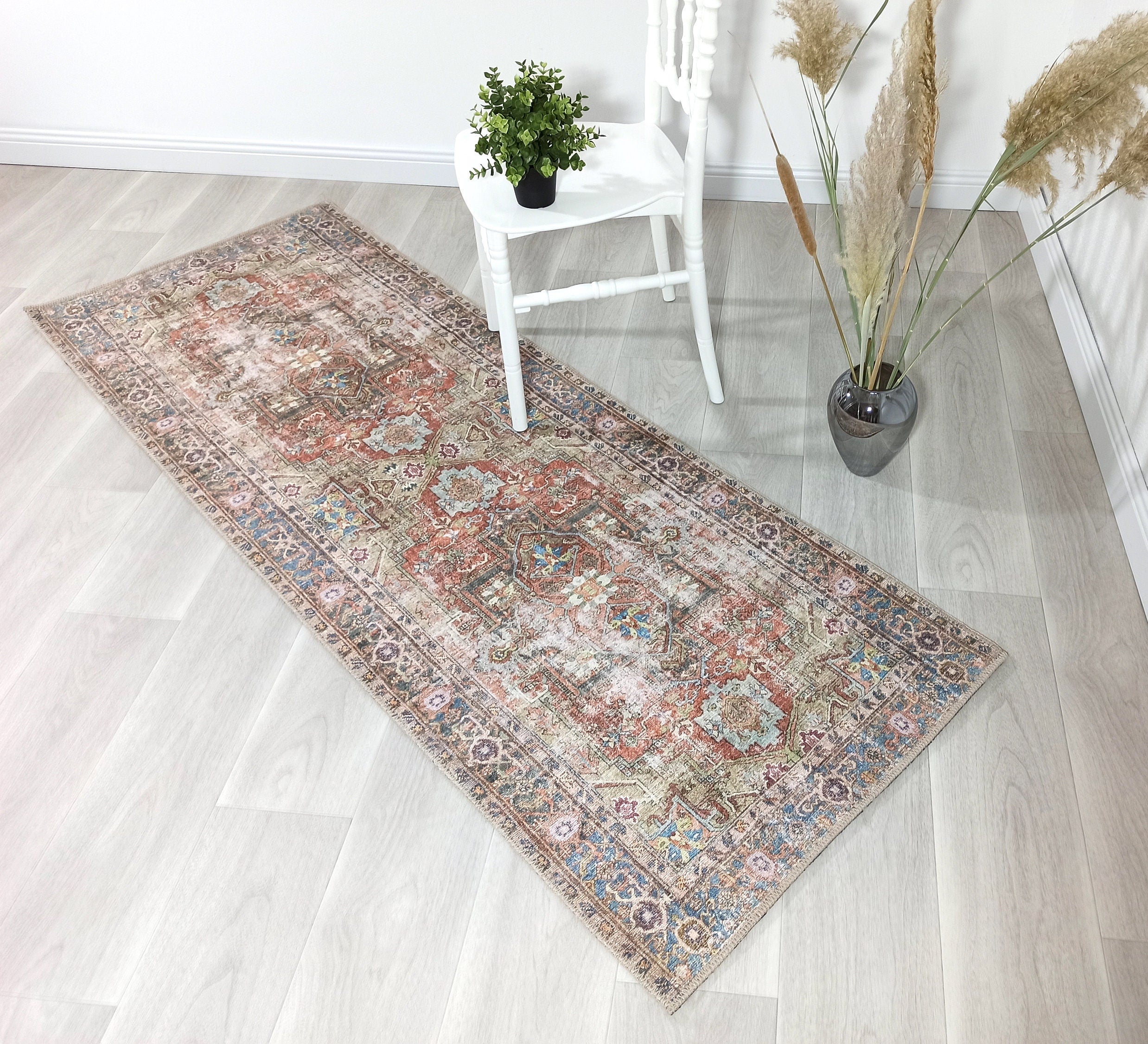 Taya Rug Traditional Earth tone Terracotta Floral Rug