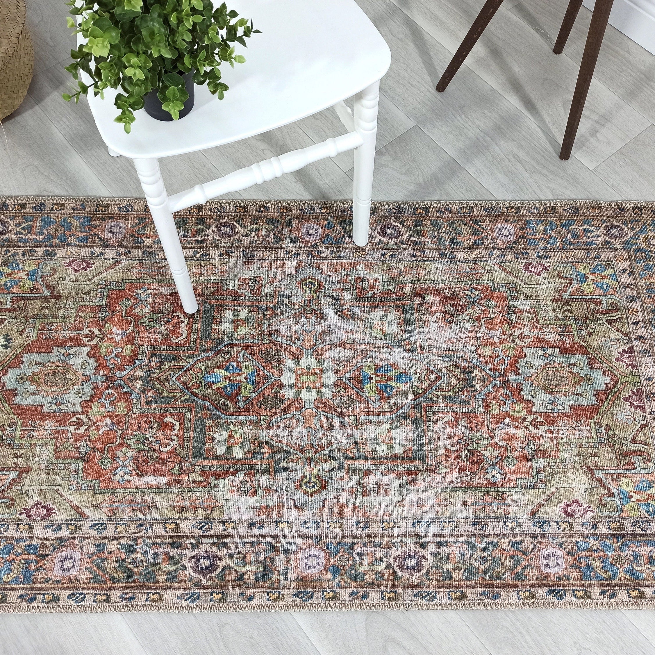 Taya Rug Traditional Earth tone Terracotta Floral Rug