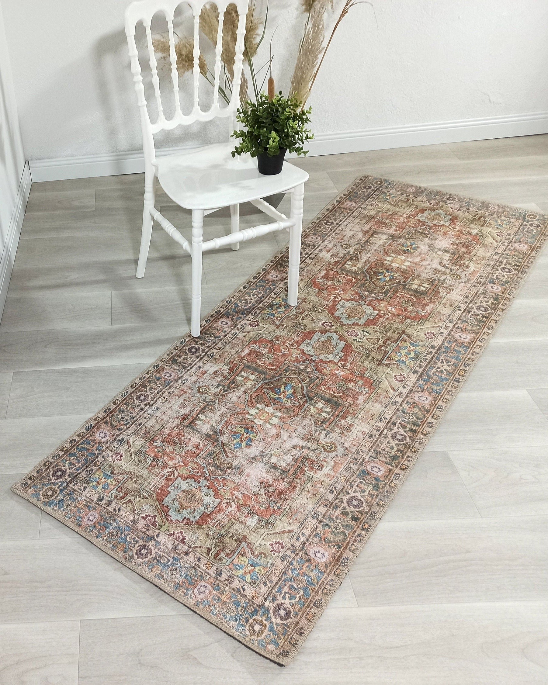 Taya Rug Traditional Earth tone Terracotta Floral Rug