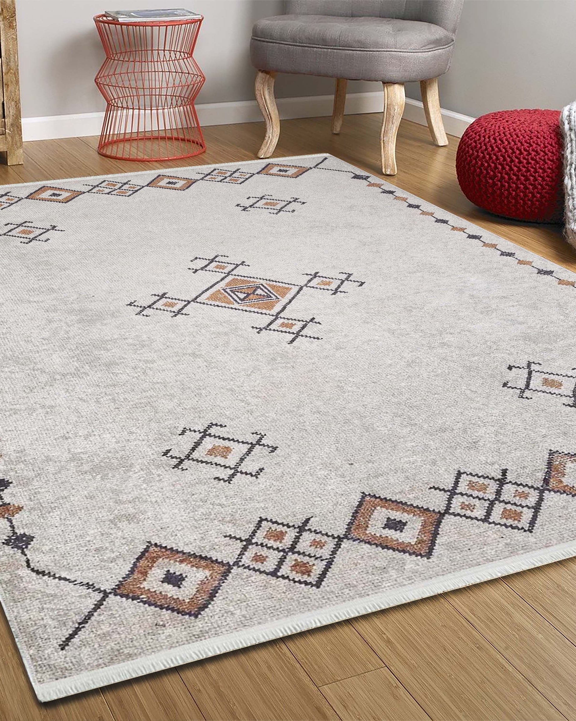 Tayha Turkish Beige Diamond Medallion Rug