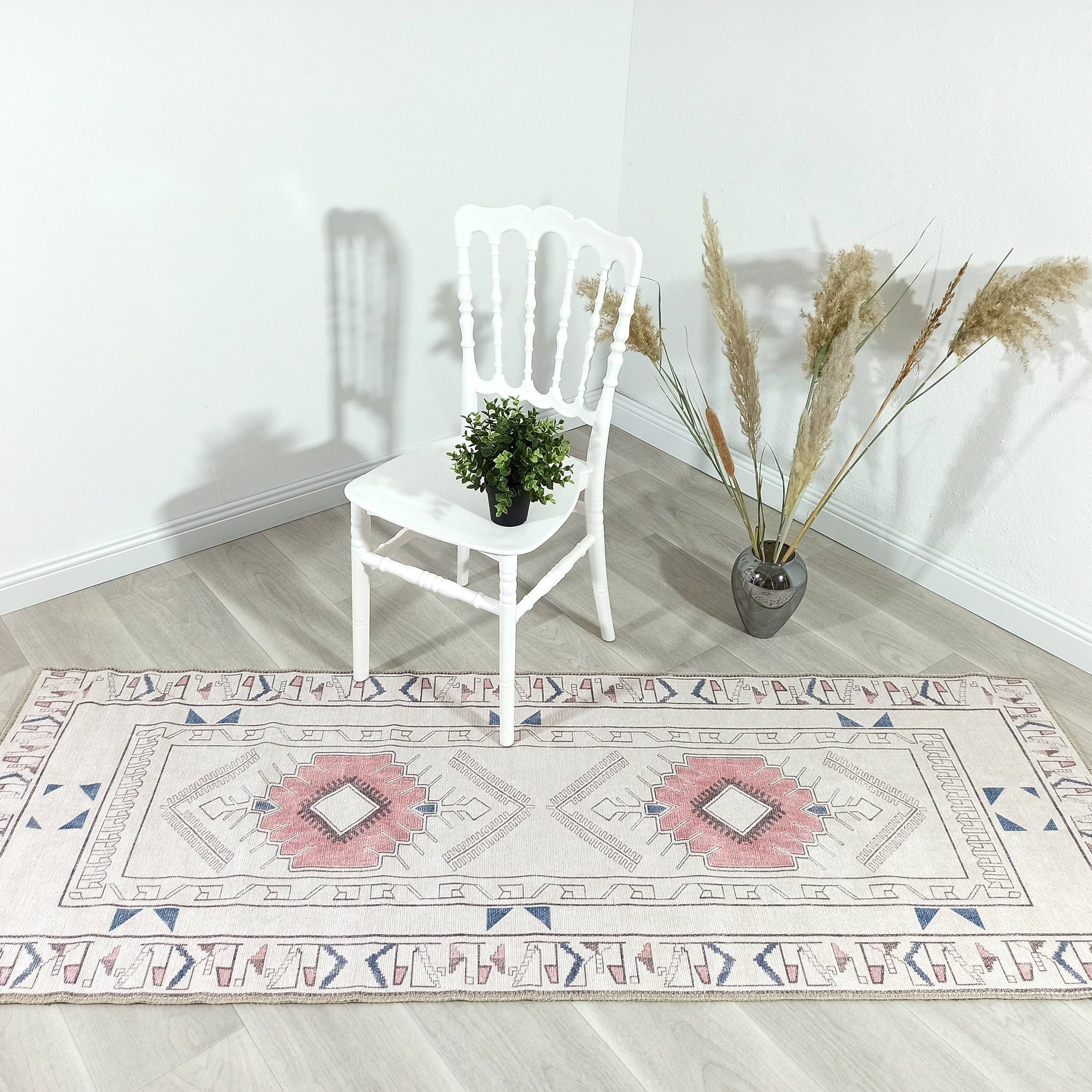 Tuta Rug Turkish Neutral Medallion white Beige Rug