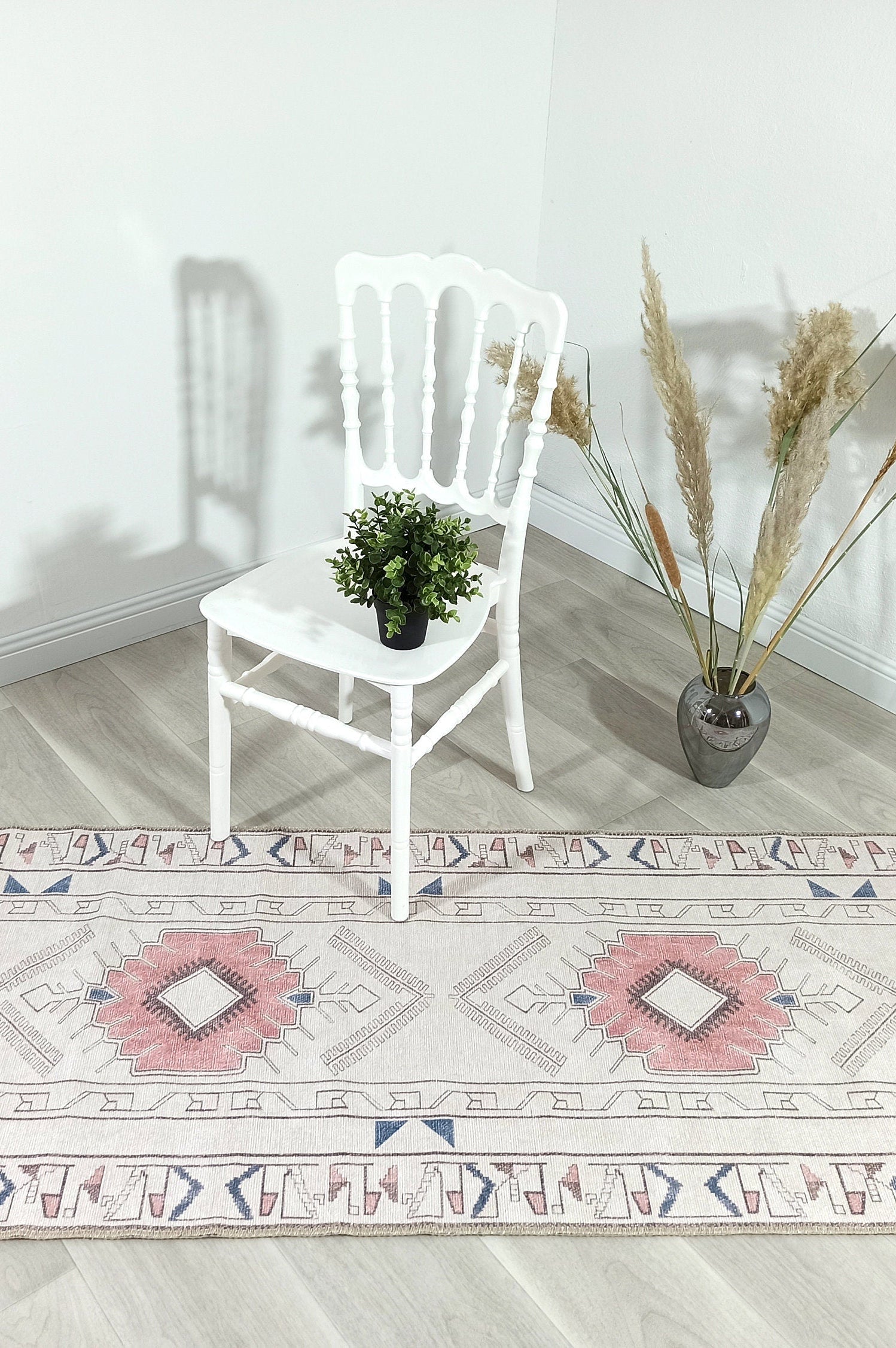 Tuta Rug Turkish Neutral Medallion white Beige Rug