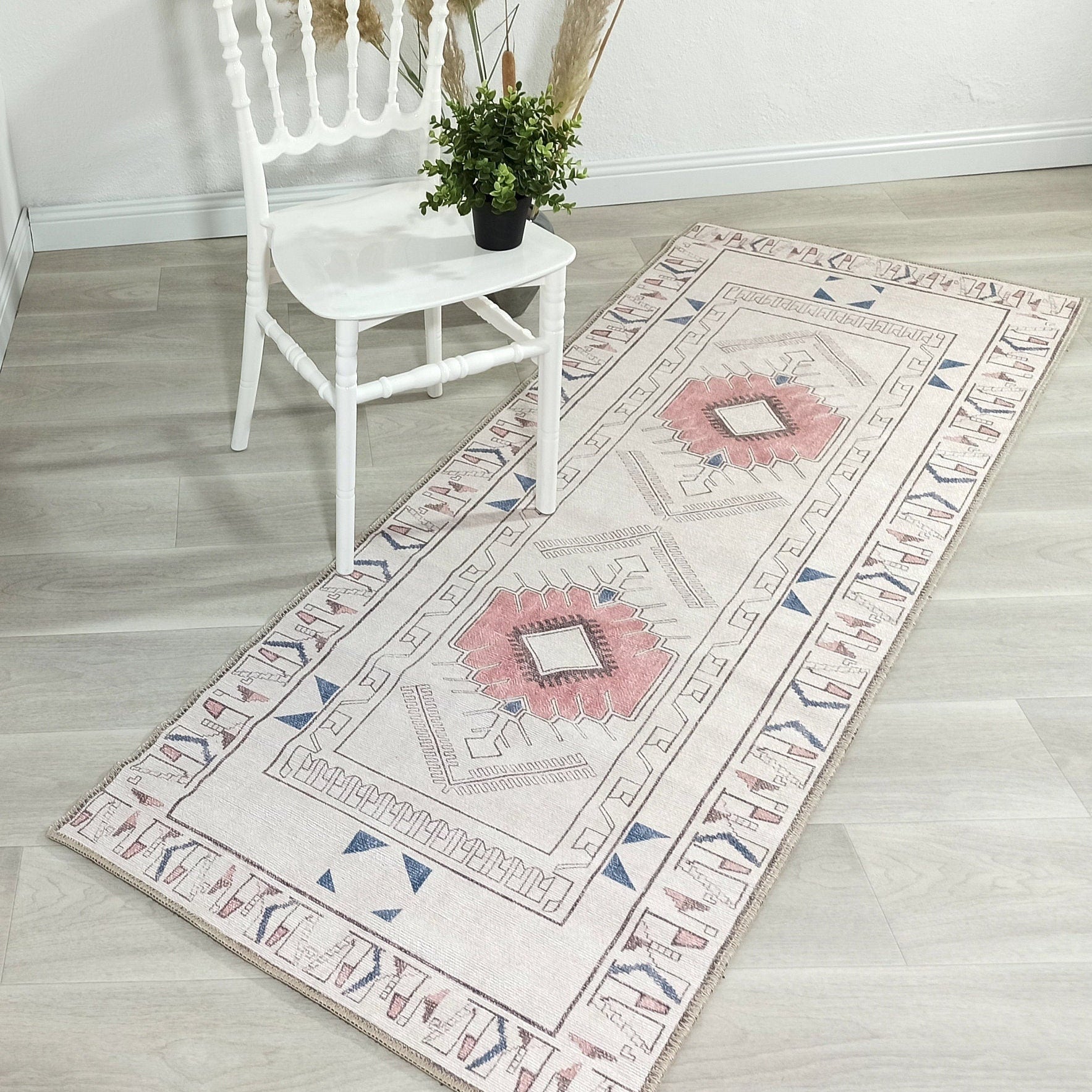 Tuta Rug Turkish Neutral Medallion white Beige Rug