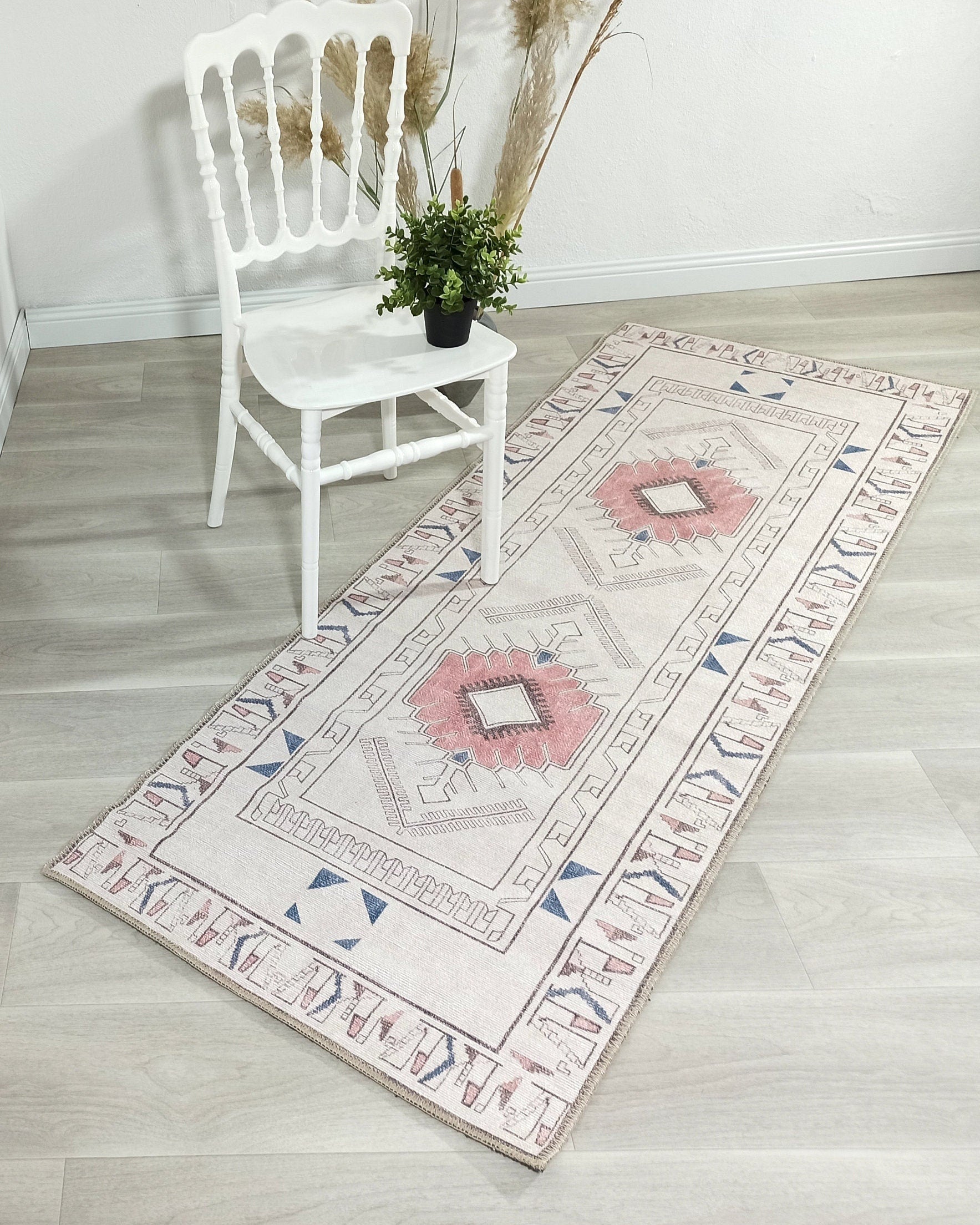 Tuta Rug Turkish Neutral Medallion white Beige Rug