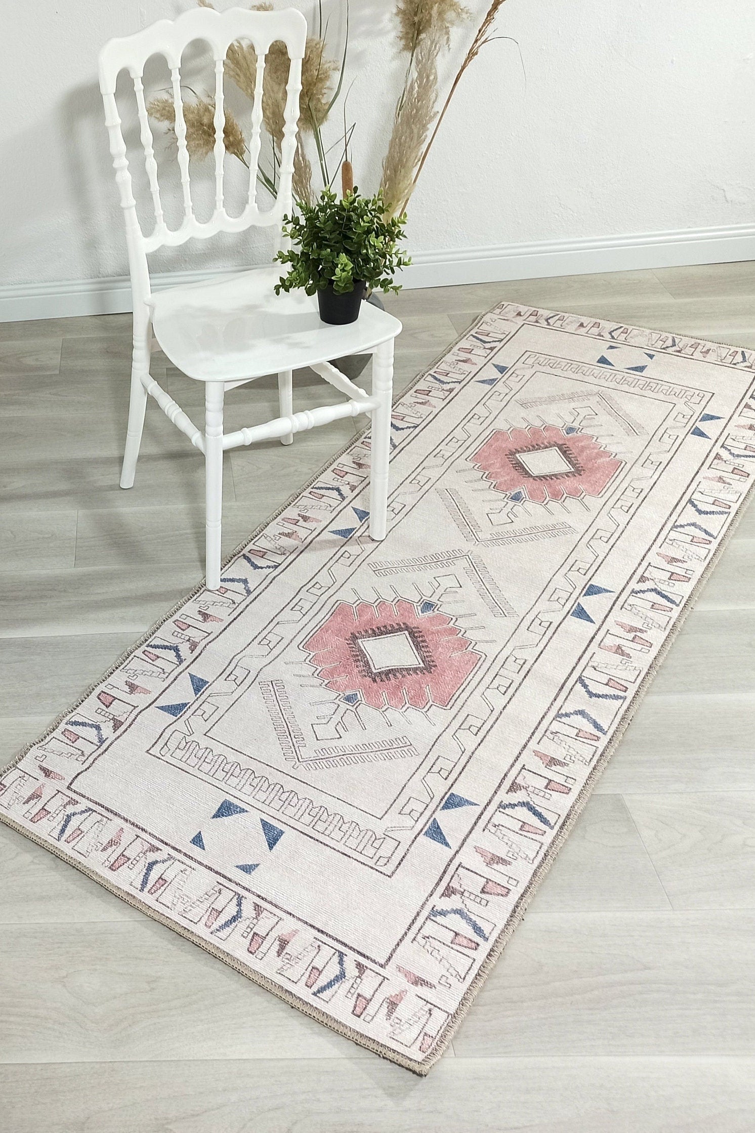 Tuta Rug Turkish Neutral Medallion white Beige Rug