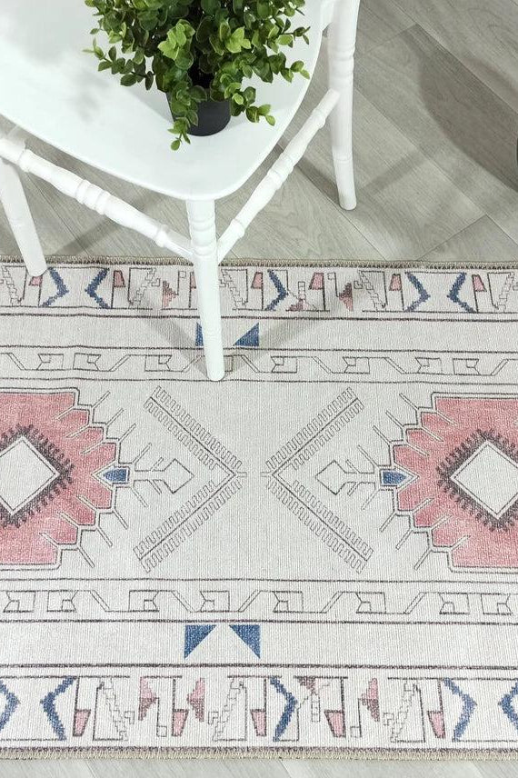 Tuta Rug Turkish Neutral Medallion white Beige Rug