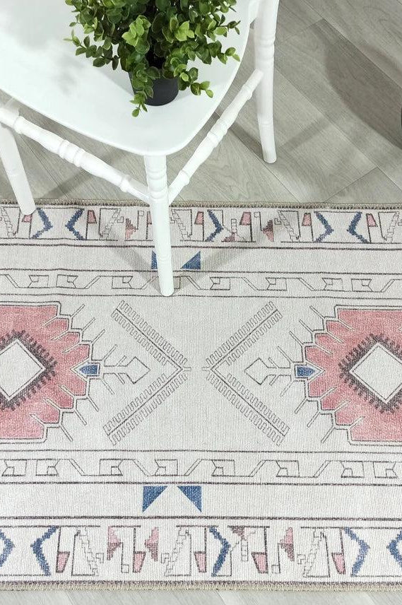 Tuta Rug Turkish Neutral Medallion white Beige Rug