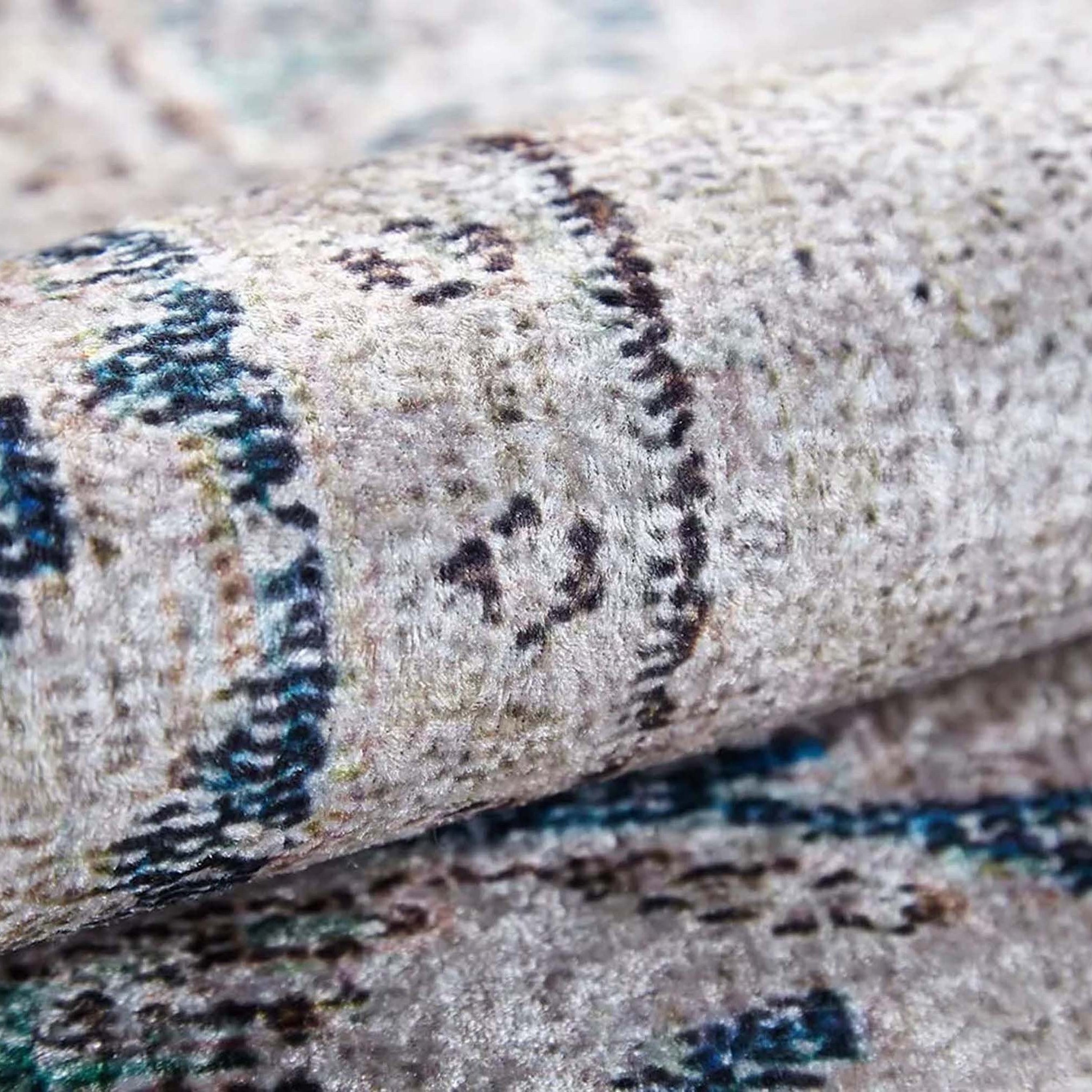 Vida Neutral Turkish Faded Gray Rug