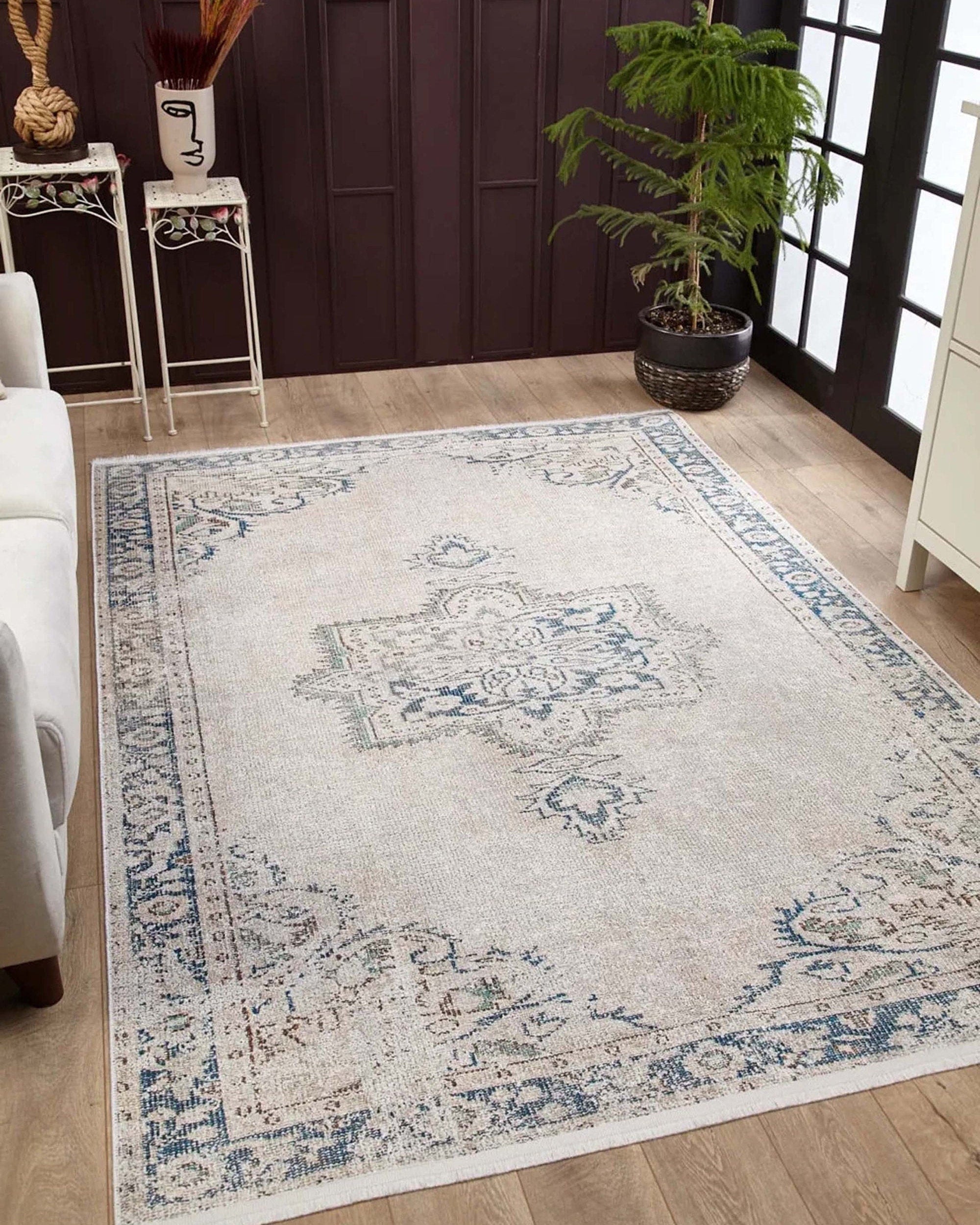 Vida Neutral Turkish Faded Gray Rug