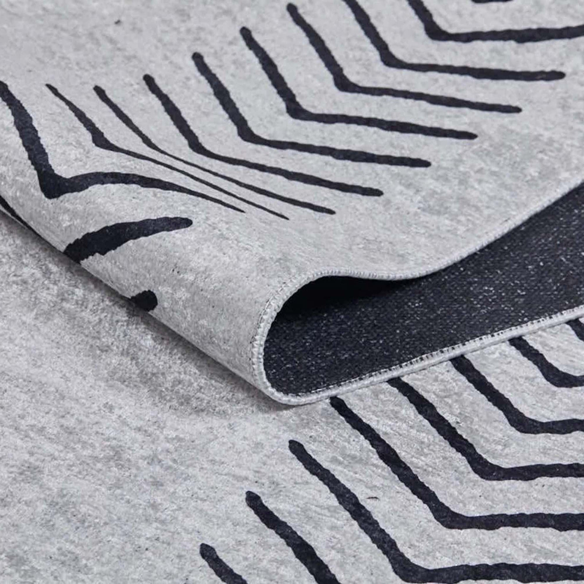 Zagra Moroccan White Black Rug