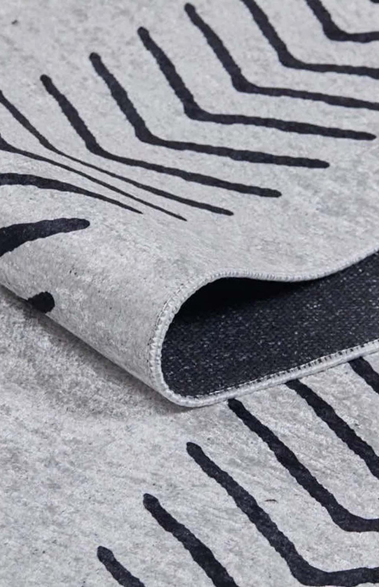 Zagra Moroccan White Black Rug