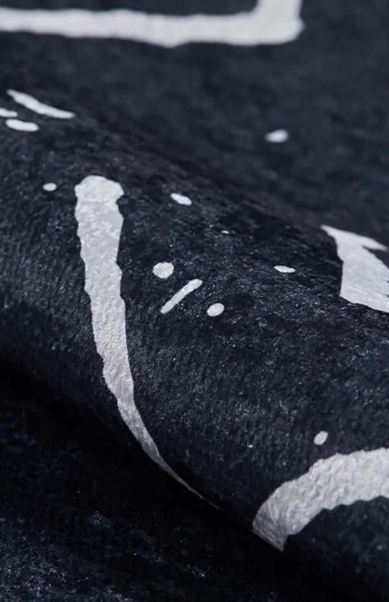 Zagra Moroccan White Black Rug