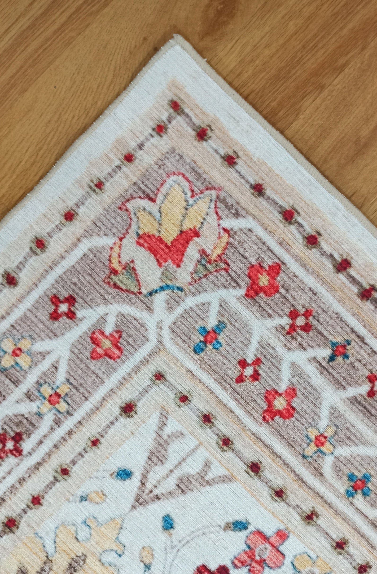 Zanan Rug Turkish Beige Ivory Vintage Colorful Pattern Rug