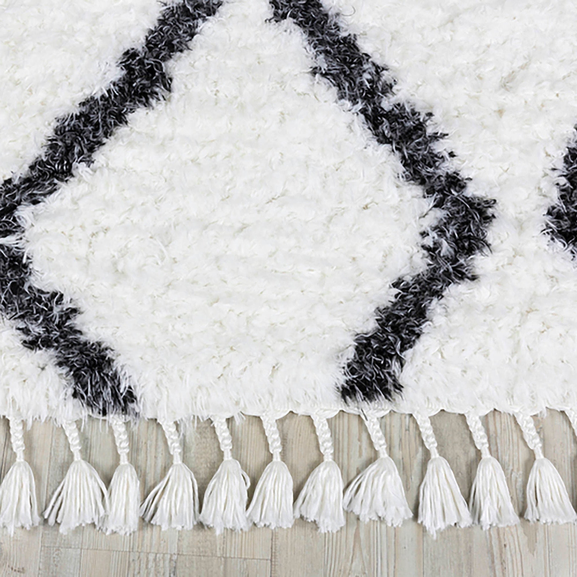 Zora Moroccan Berber Neutral white Rug