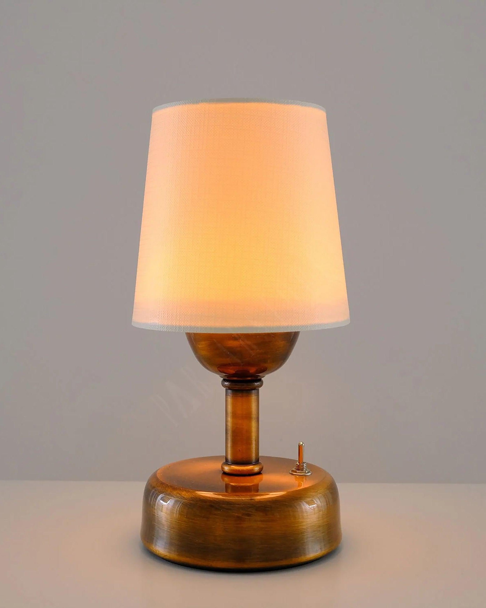 8-inch Vintage Copper Cordless LED Table Lamp