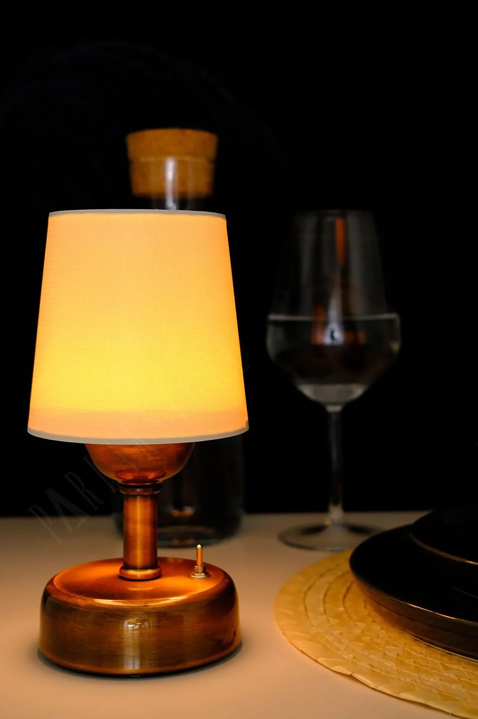 8-inch Vintage Copper Cordless LED Table Lamp