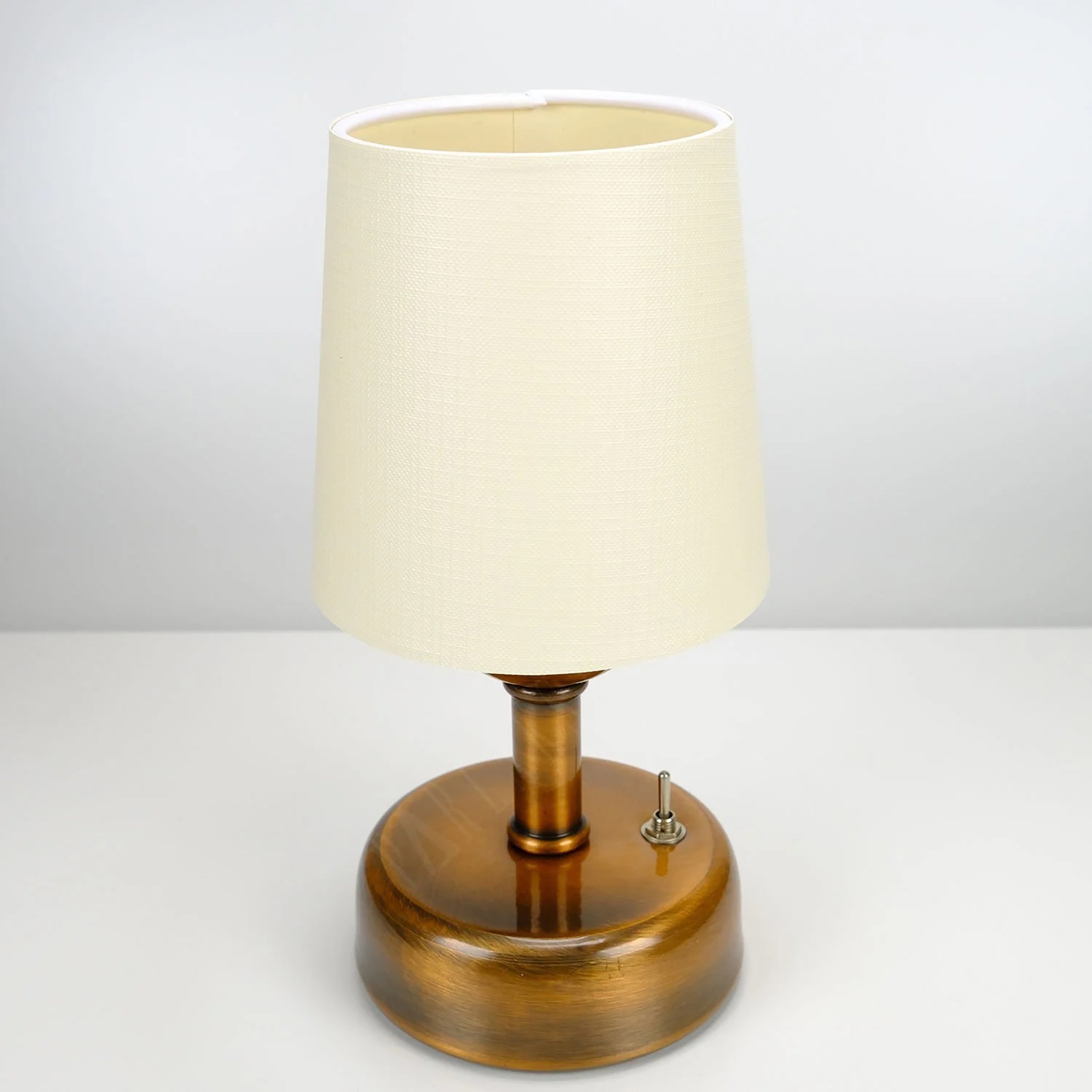 8-inch Vintage Copper Cordless LED Table Lamp
