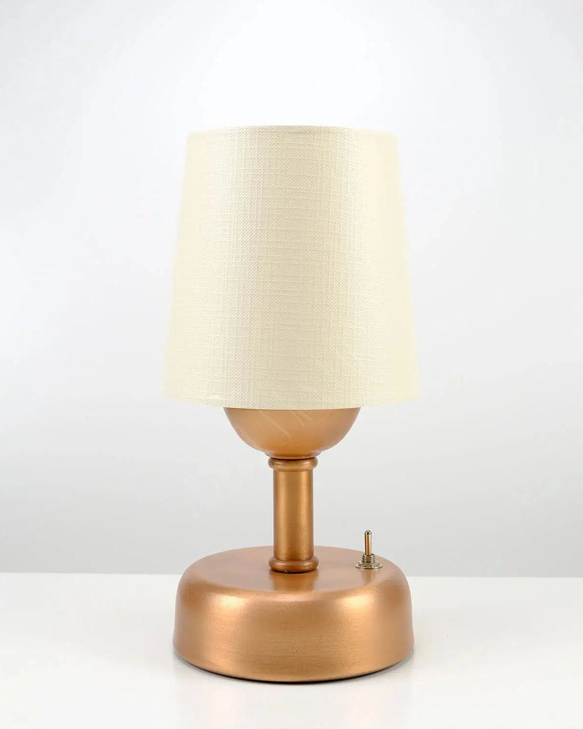 8-inch Vintage Copper Cordless LED Table Lamp