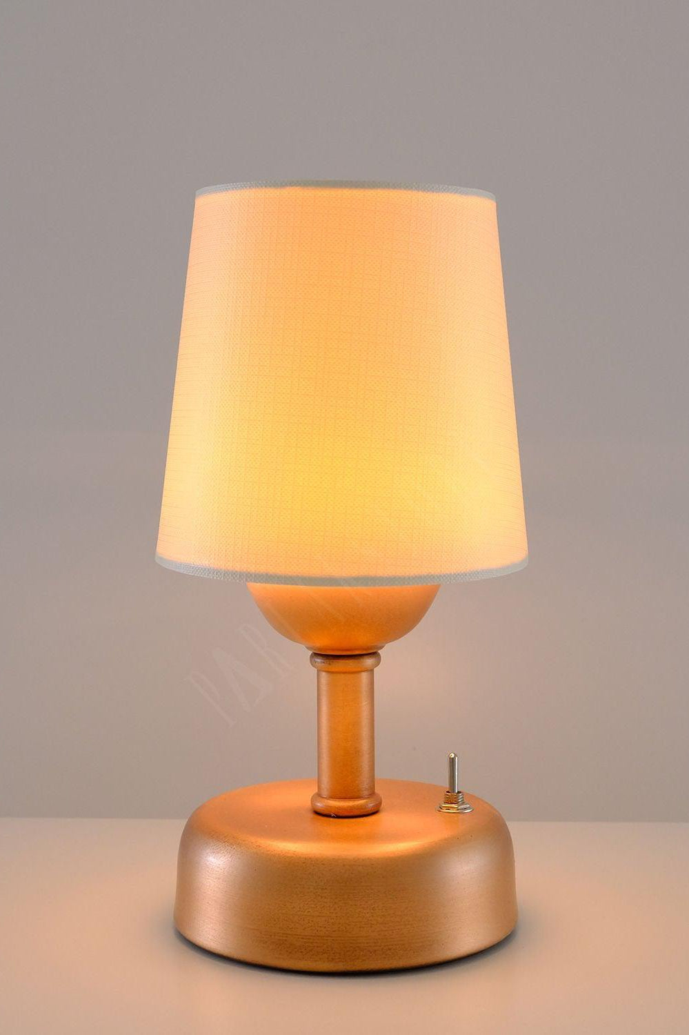 8-inch Vintage Copper Cordless LED Table Lamp