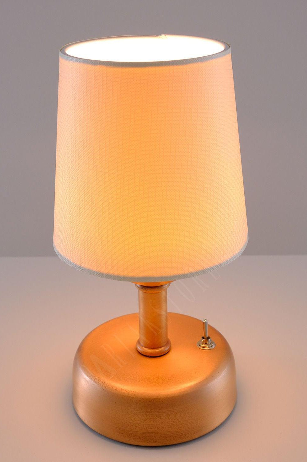 8-inch Vintage Copper Cordless LED Table Lamp