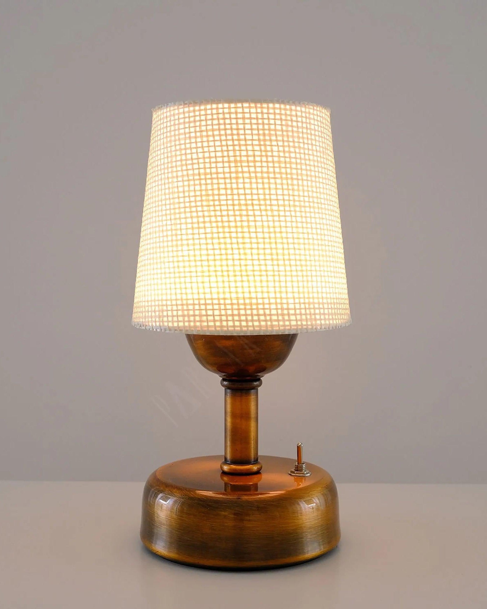 8-inch Vintage Copper Cordless LED Table Lamp