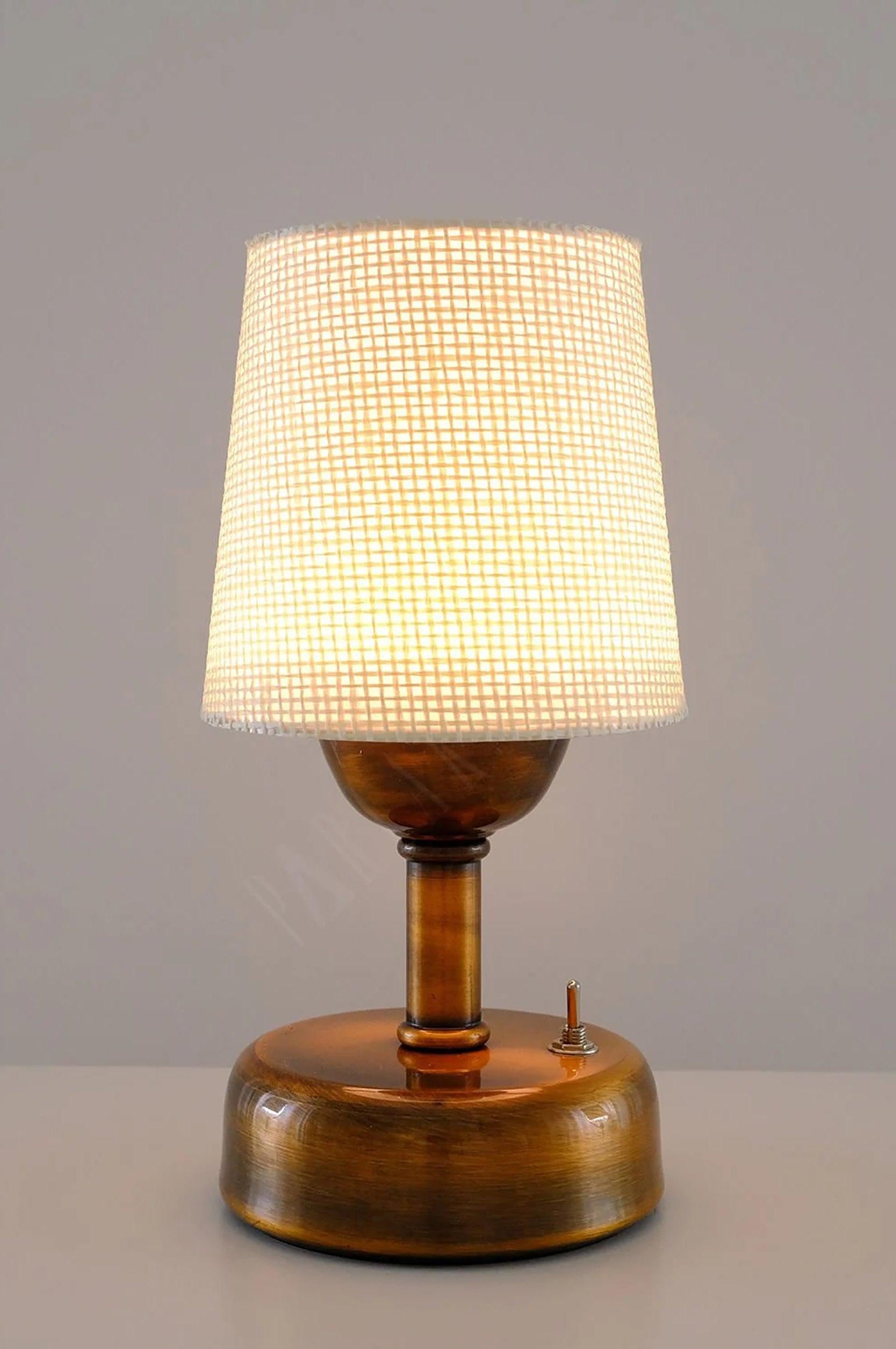 8-inch Vintage Copper Cordless LED Table Lamp