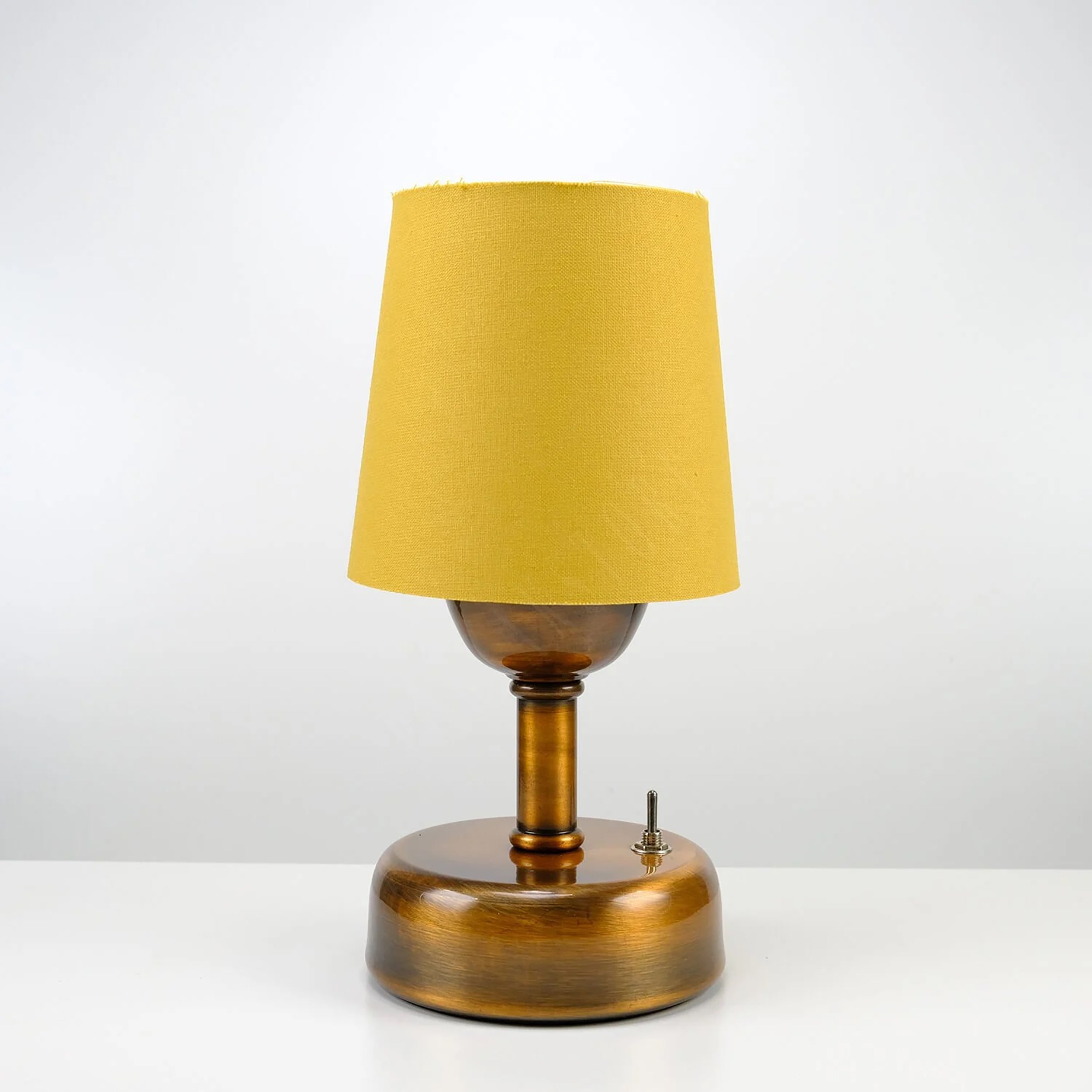 8-inch Vintage Copper Cordless LED Table Lamp