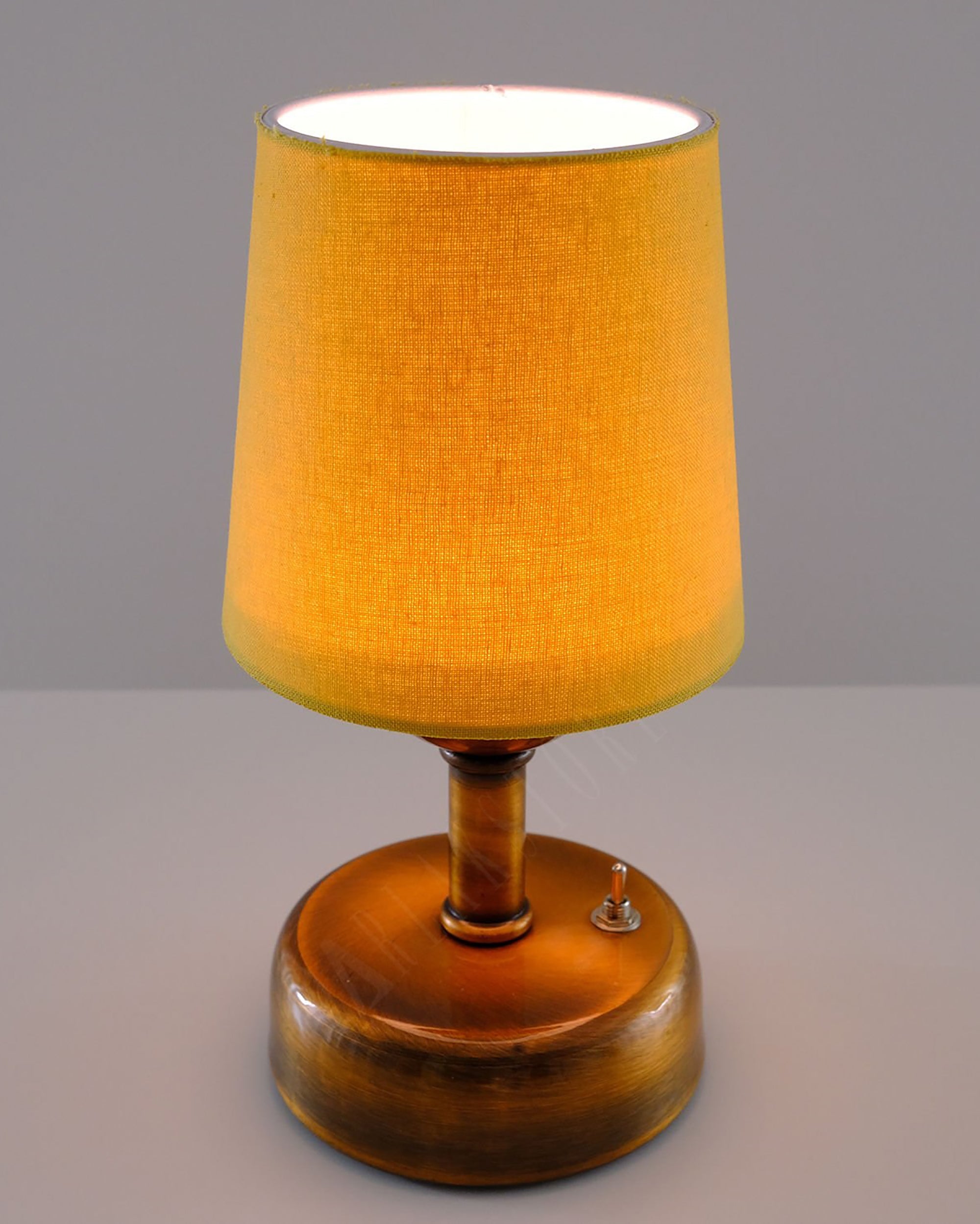 8-inch Vintage Copper Cordless LED Table Lamp