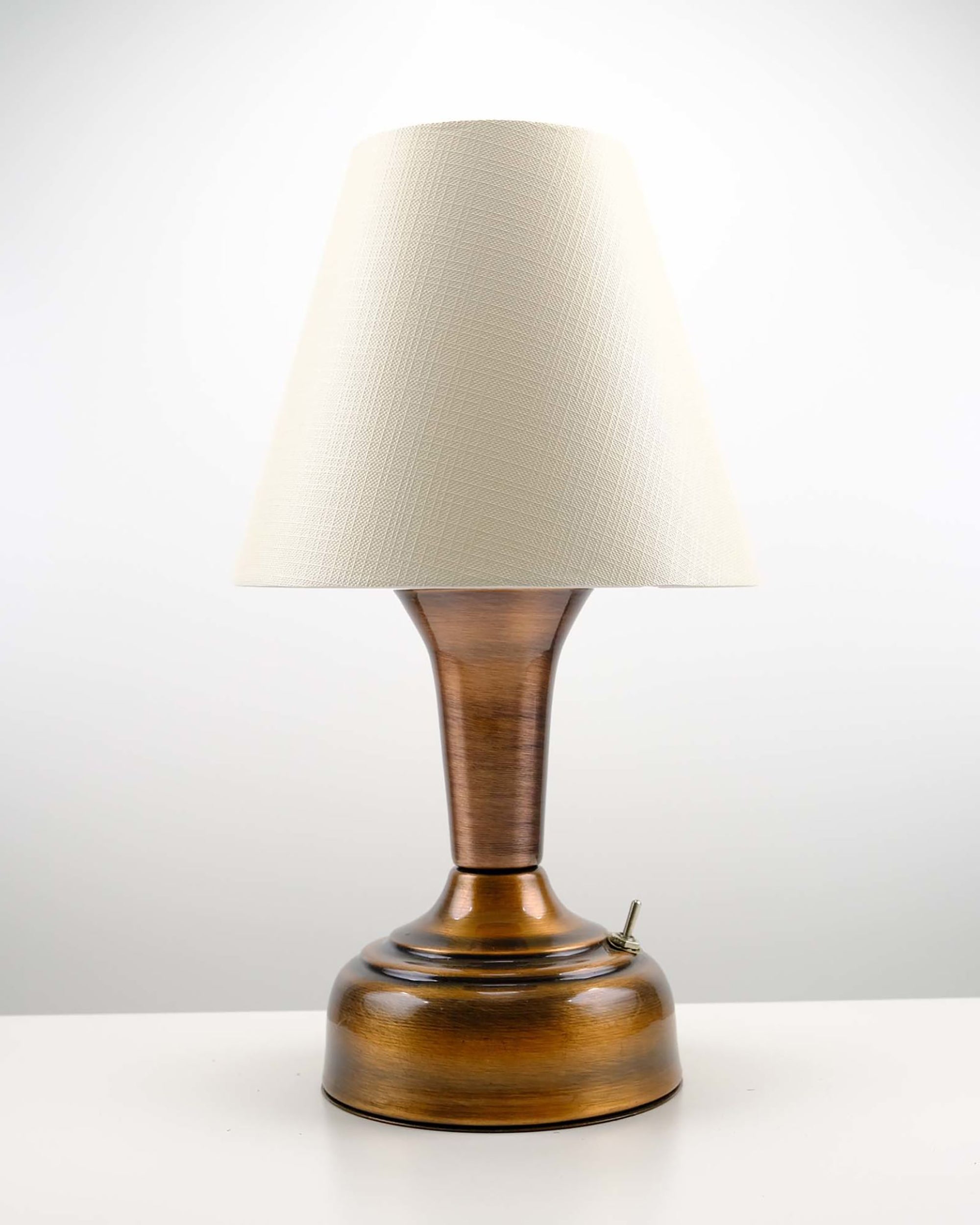 11-inch Vintage Copper Cordless LED Table Lamp