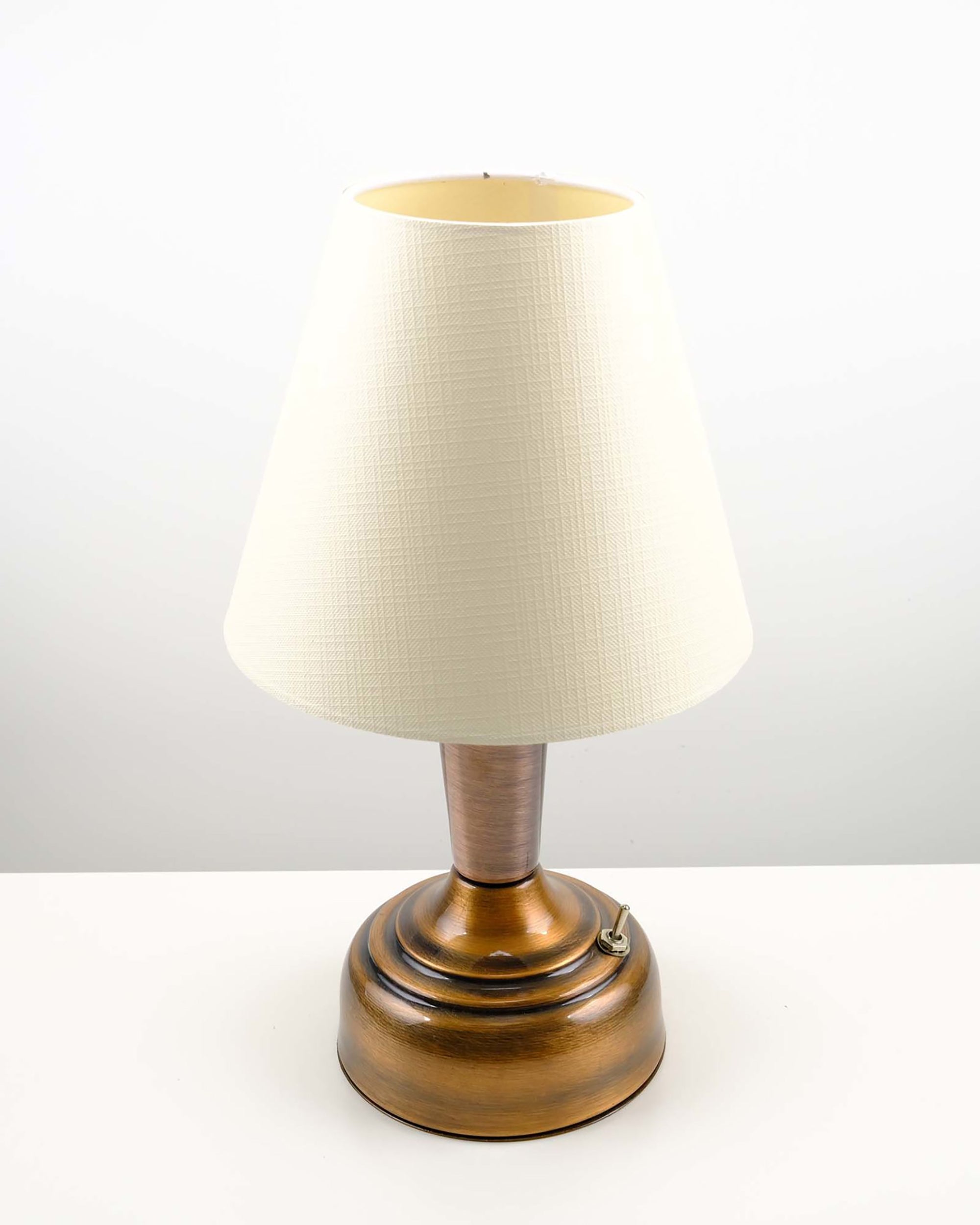 11-inch Vintage Copper Cordless LED Table Lamp