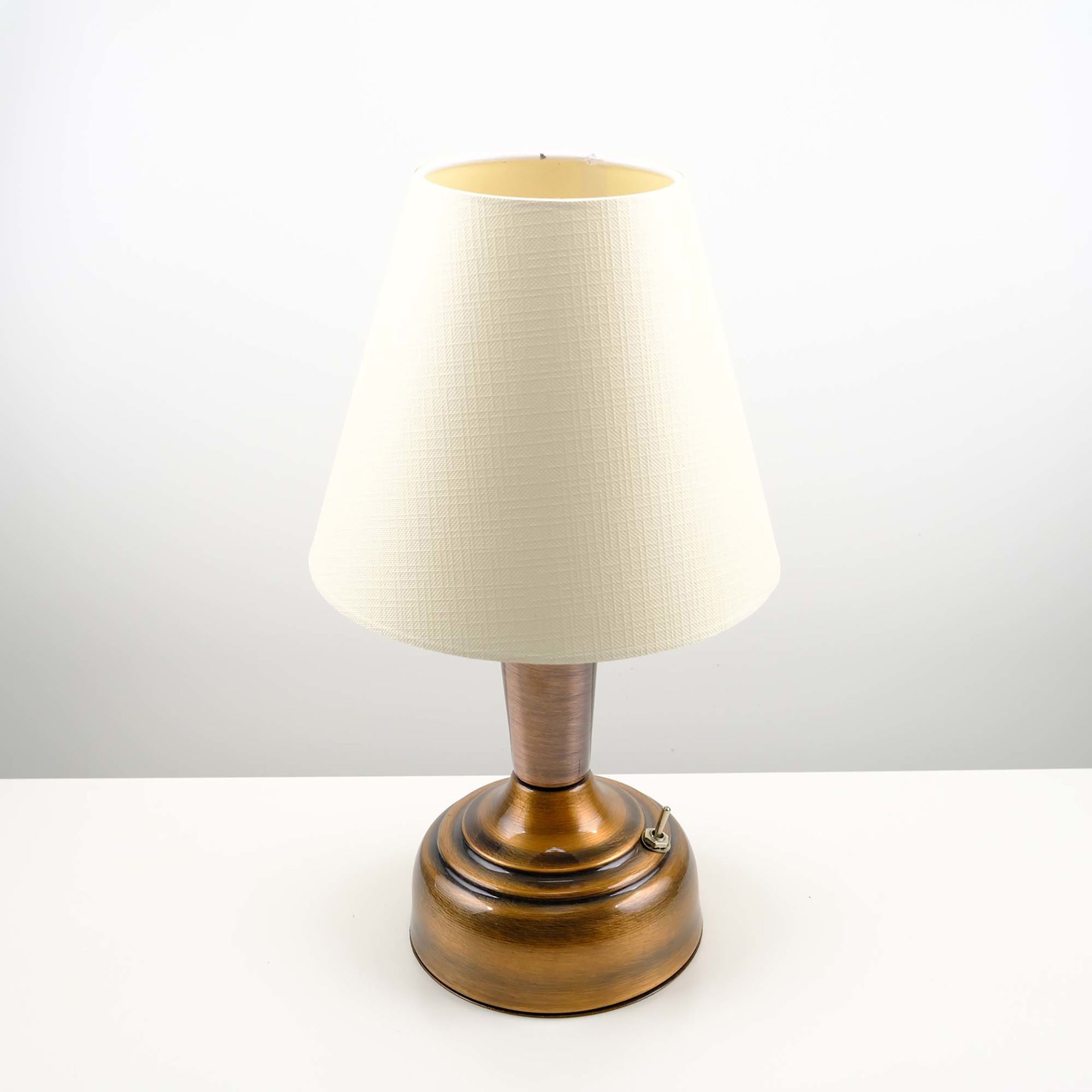 11-inch Vintage Copper Cordless LED Table Lamp