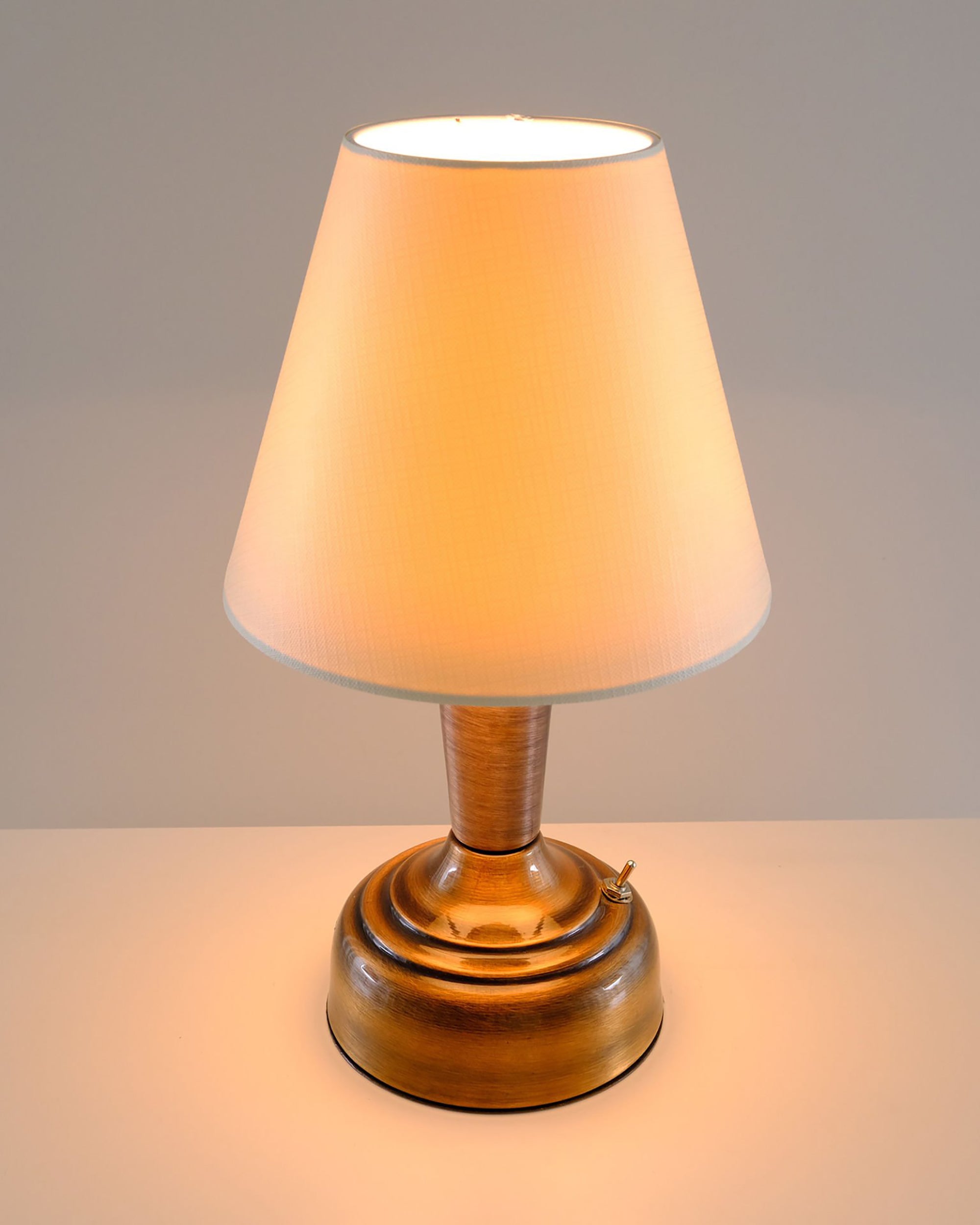 11-inch Vintage Copper Cordless LED Table Lamp