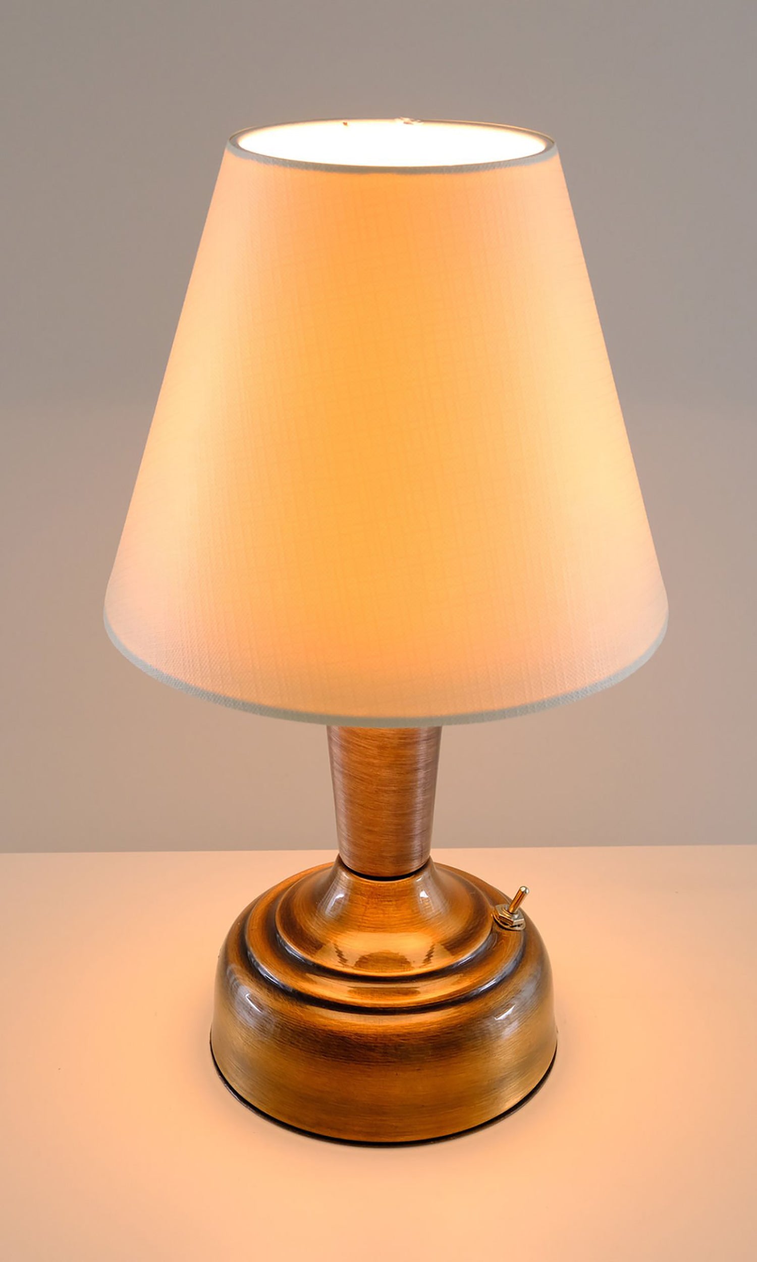 11-inch Vintage Copper Cordless LED Table Lamp