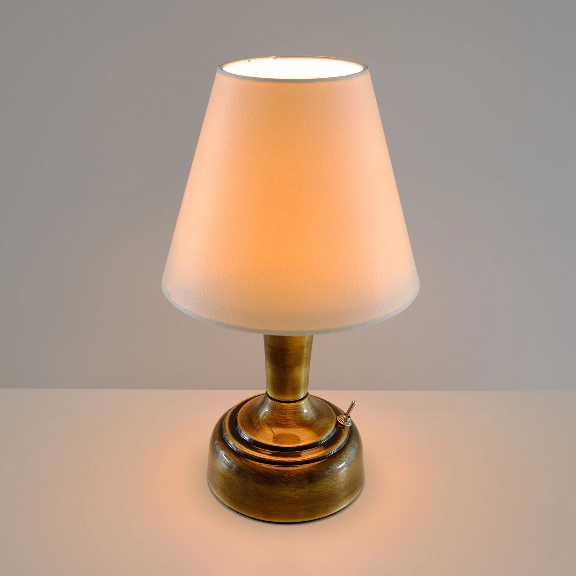 11-inch Vintage Copper Cordless LED Table Lamp