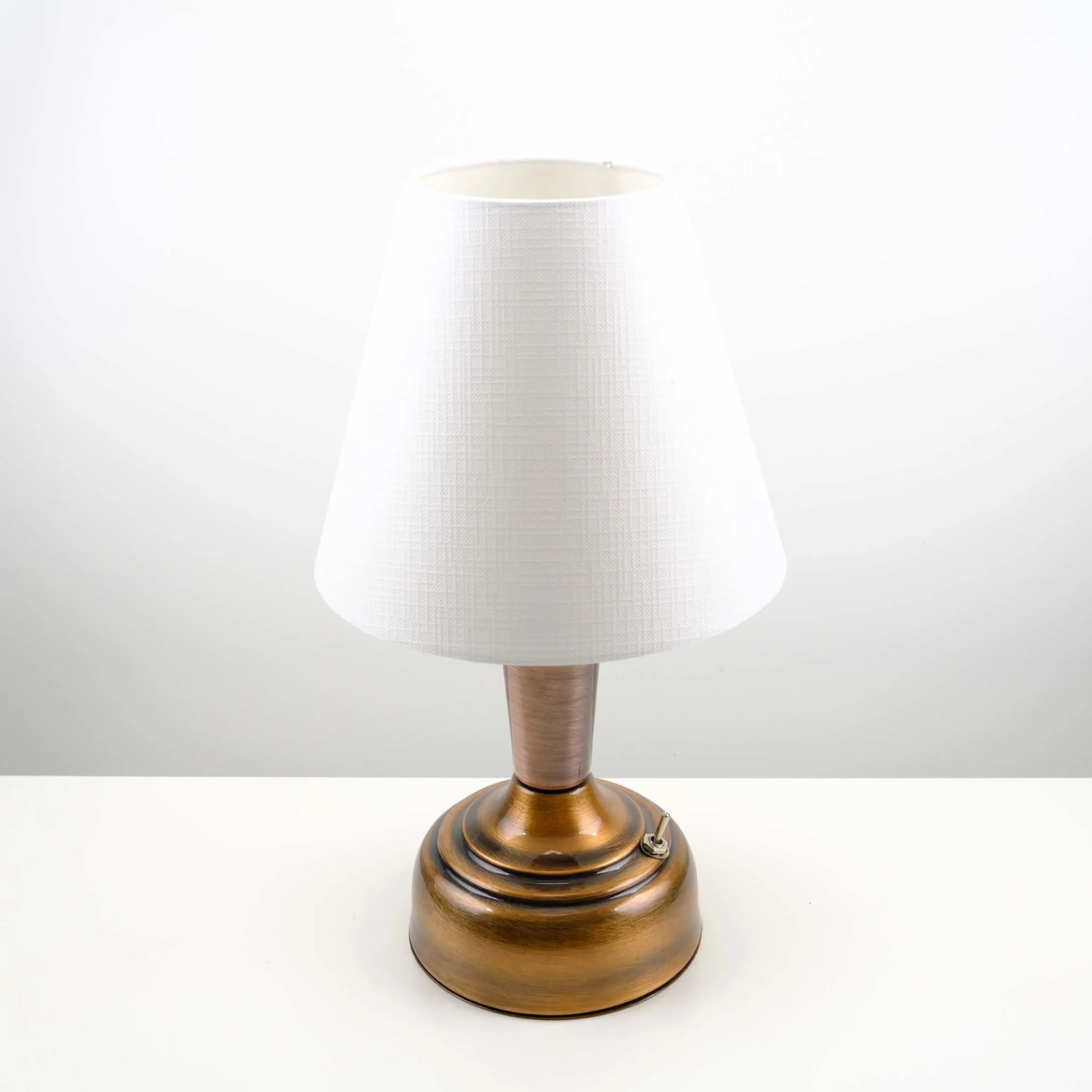 11-inch Vintage Copper Cordless LED Table Lamp