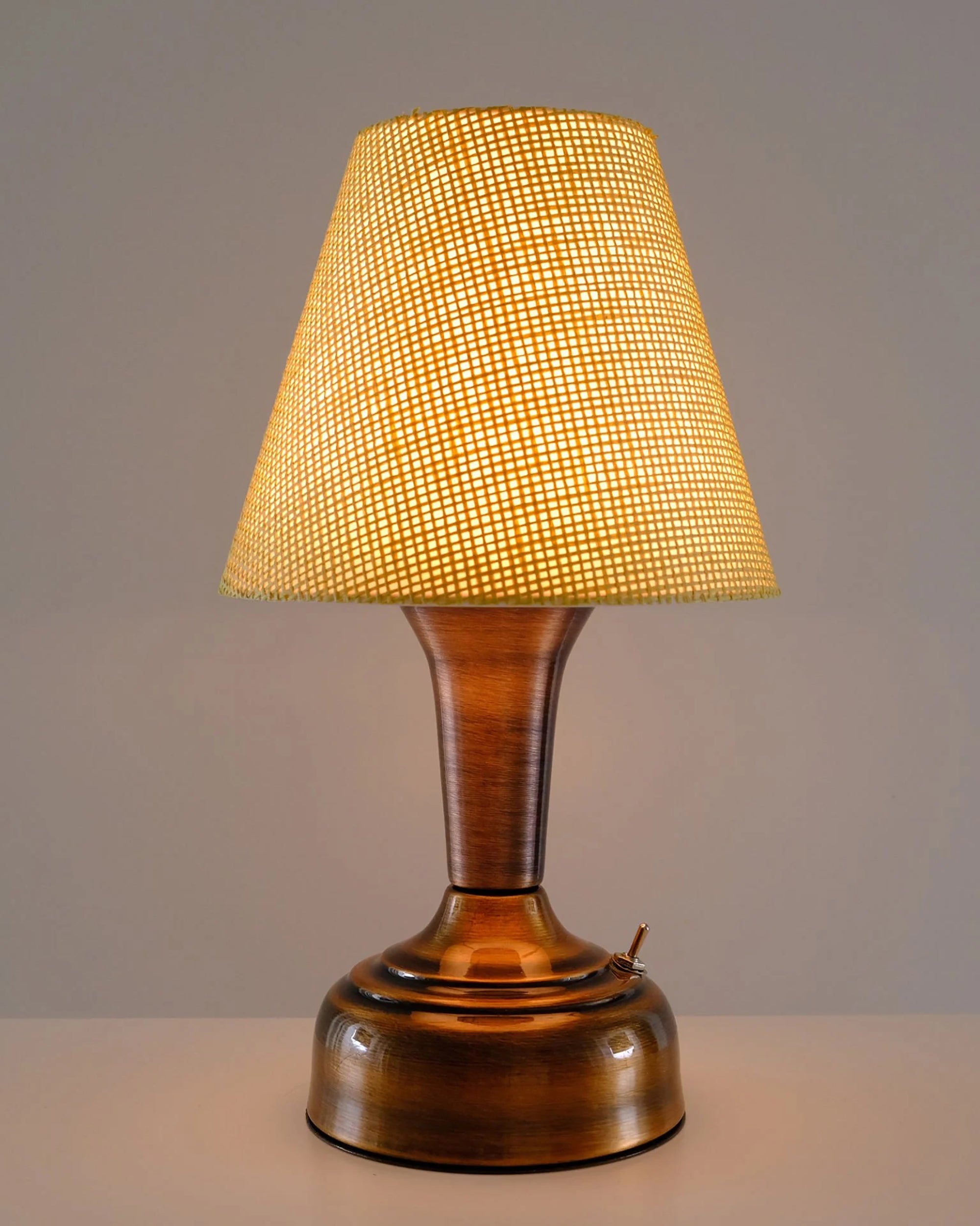 11-inch Vintage Copper Cordless LED Table Lamp