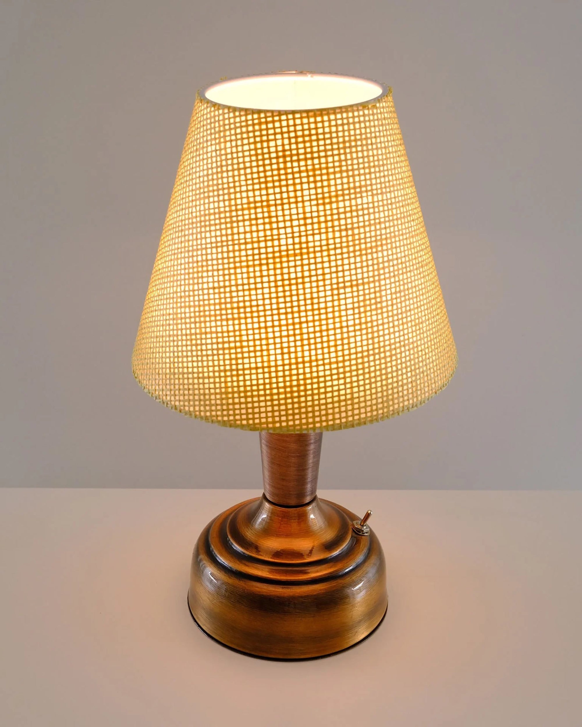 11-inch Vintage Copper Cordless LED Table Lamp