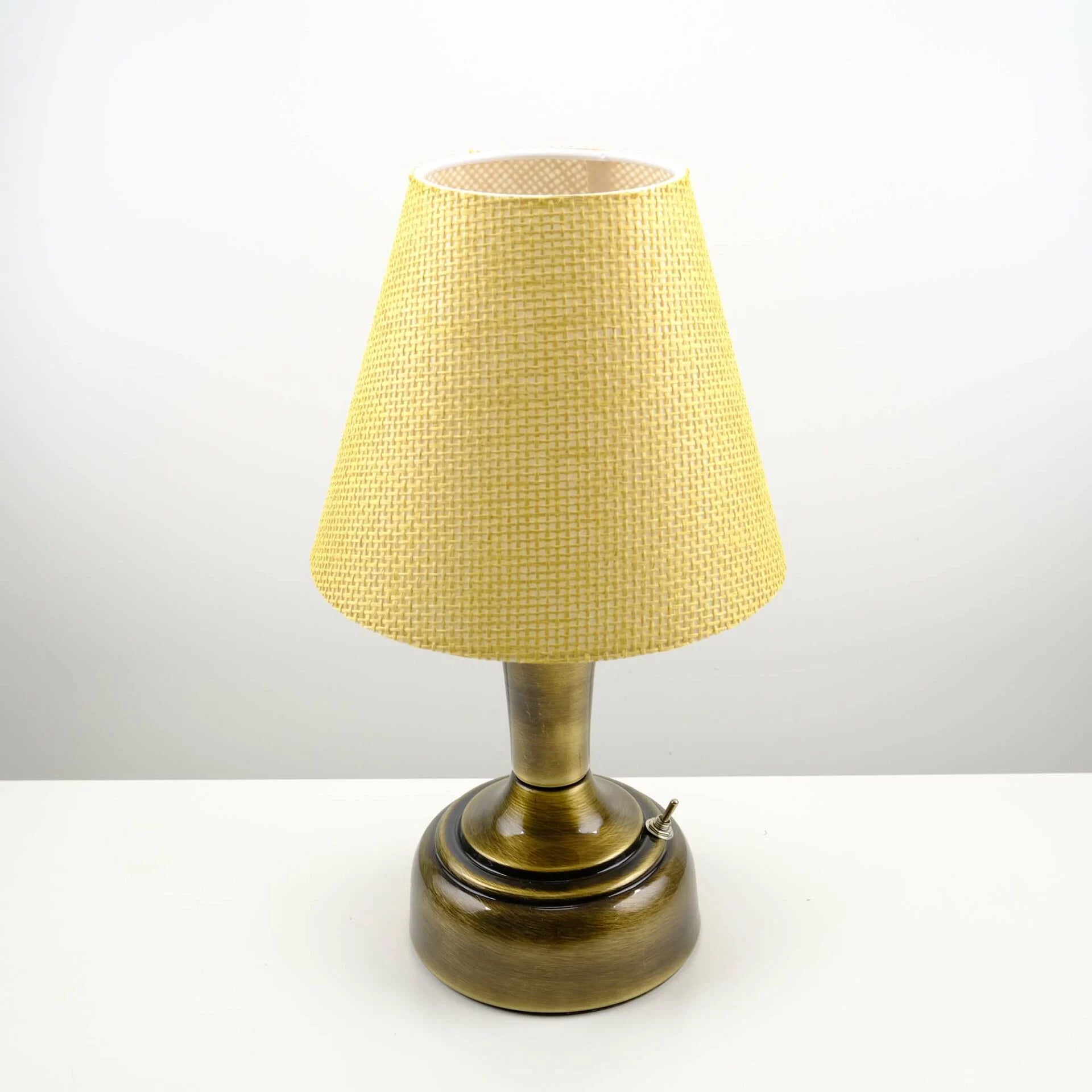 11-inch Vintage Copper Cordless LED Table Lamp