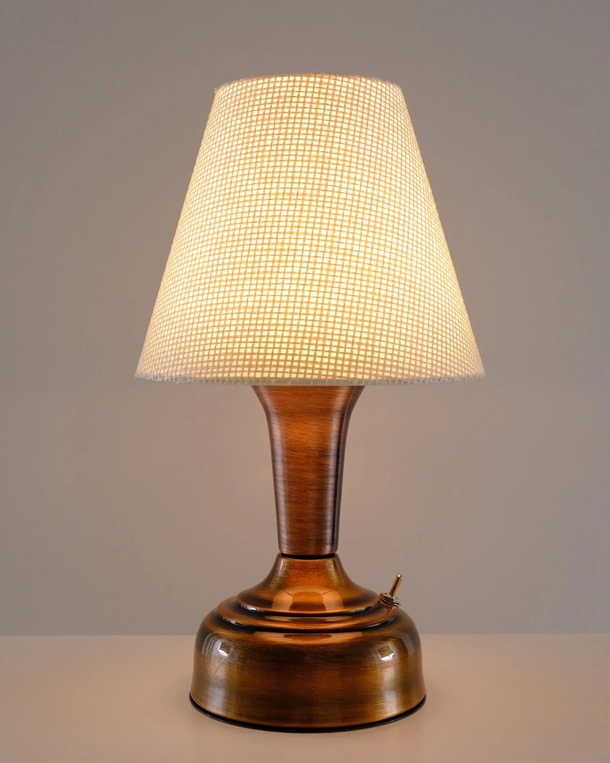 11-inch Vintage Copper Cordless LED Table Lamp