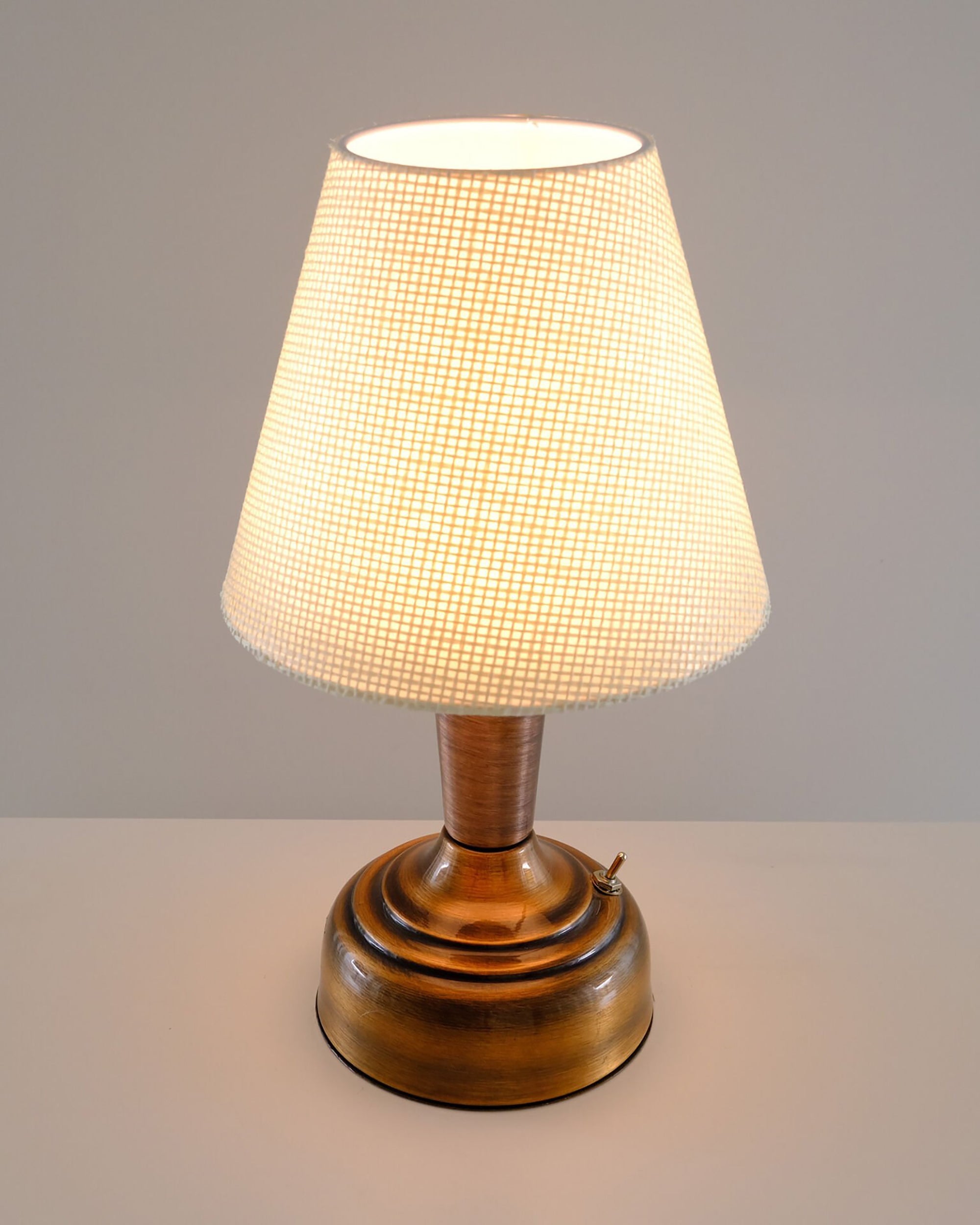 11-inch Vintage Copper Cordless LED Table Lamp