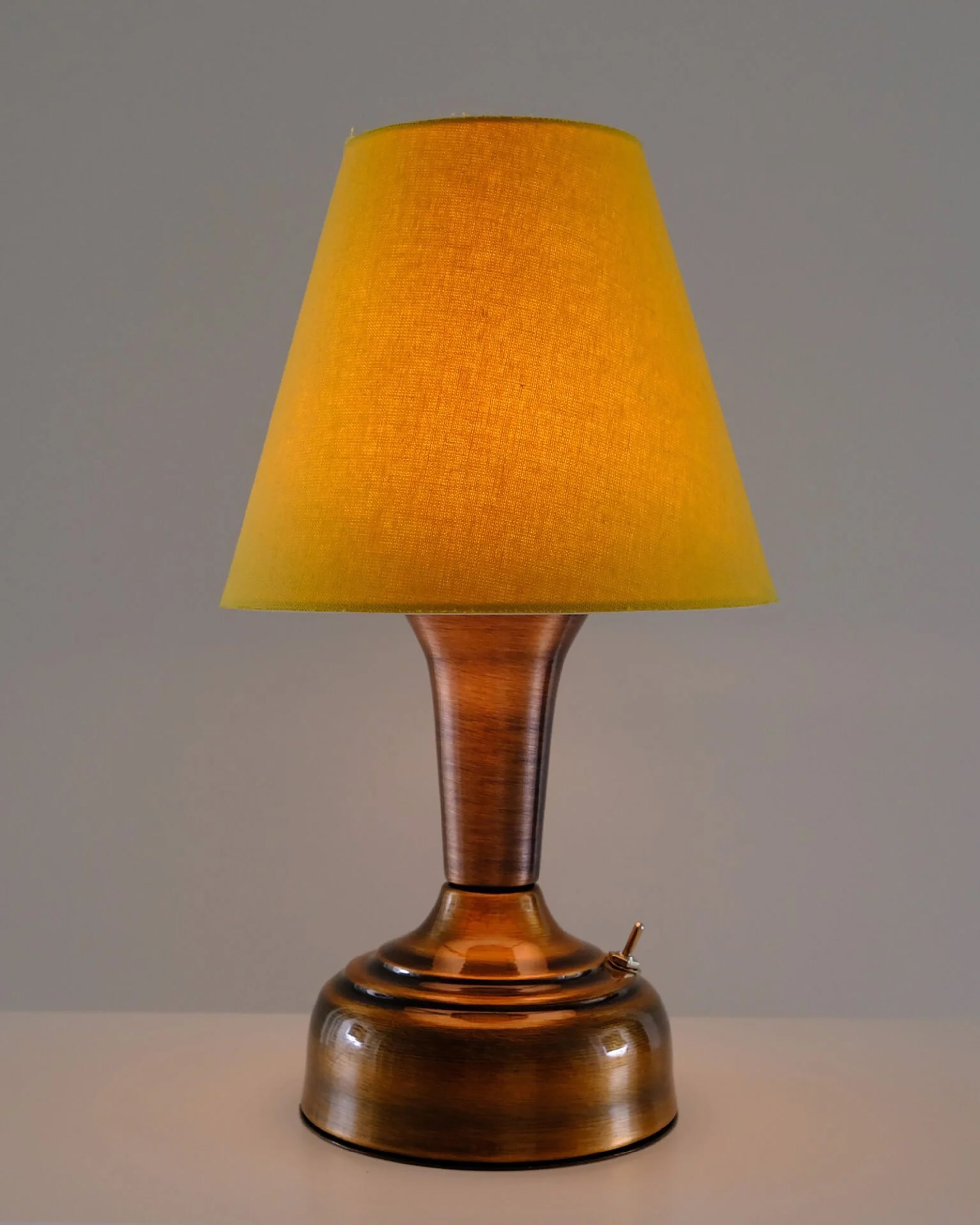 11-inch Vintage Copper Cordless LED Table Lamp