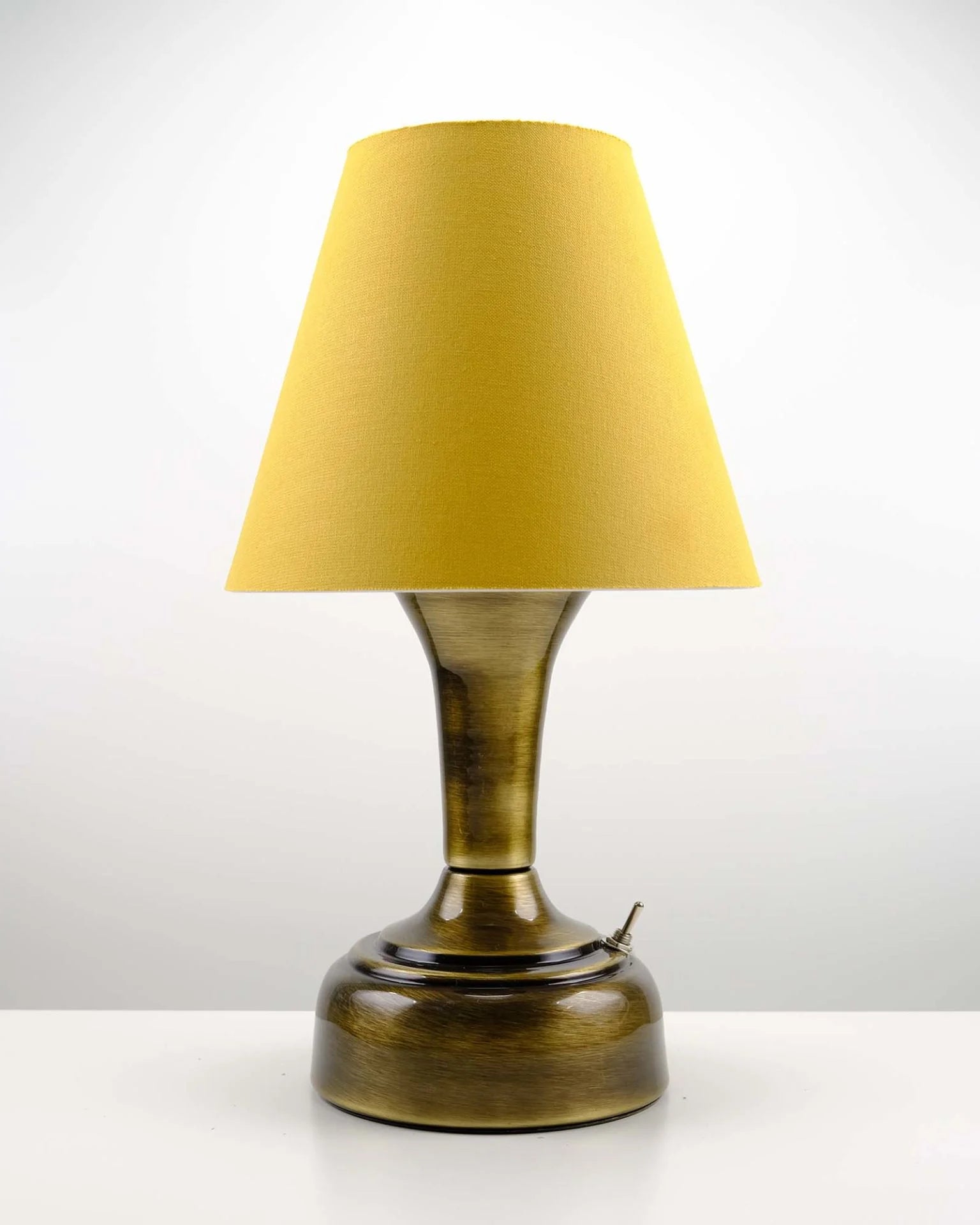 11-inch Vintage Copper Cordless LED Table Lamp