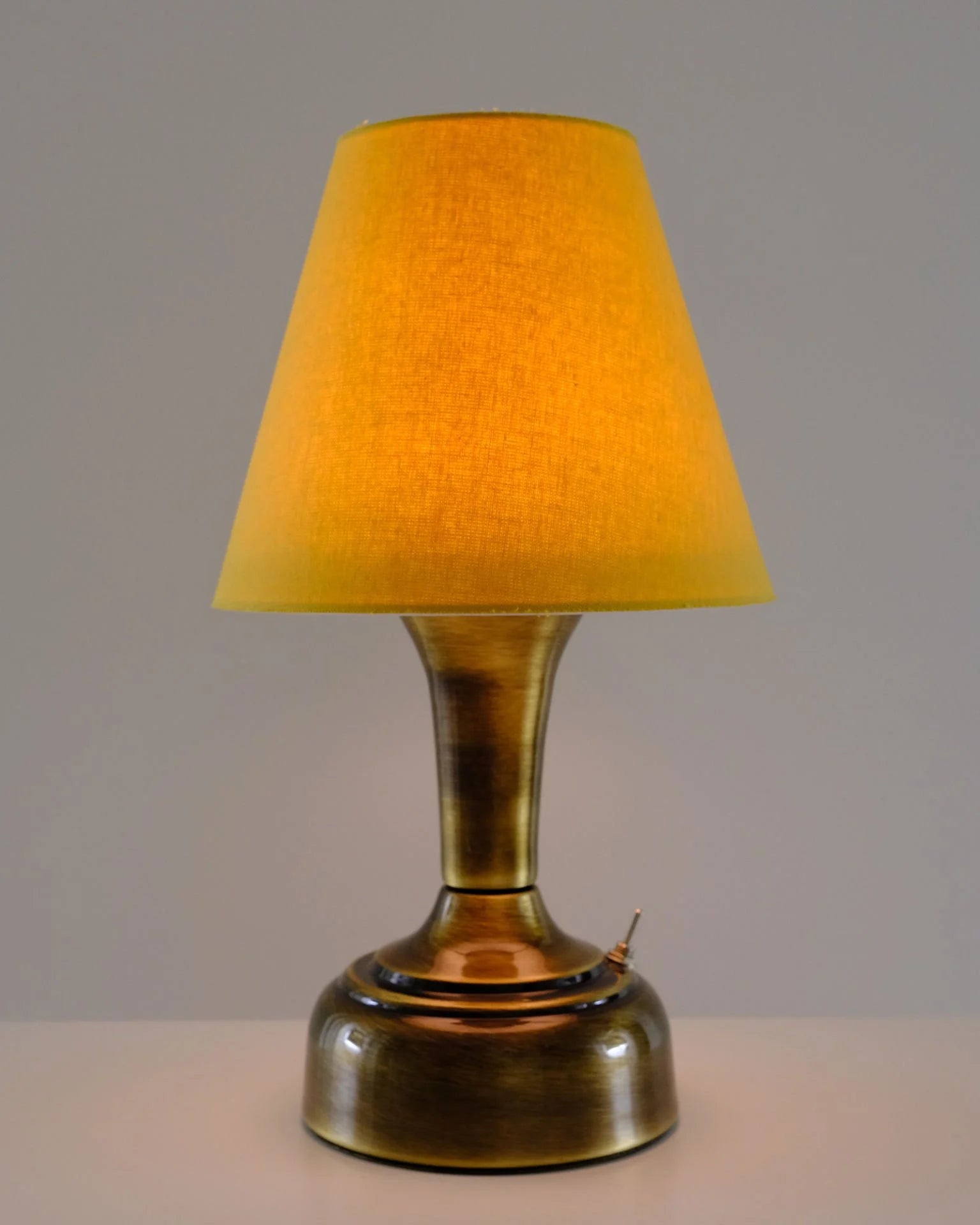 11-inch Vintage Copper Cordless LED Table Lamp