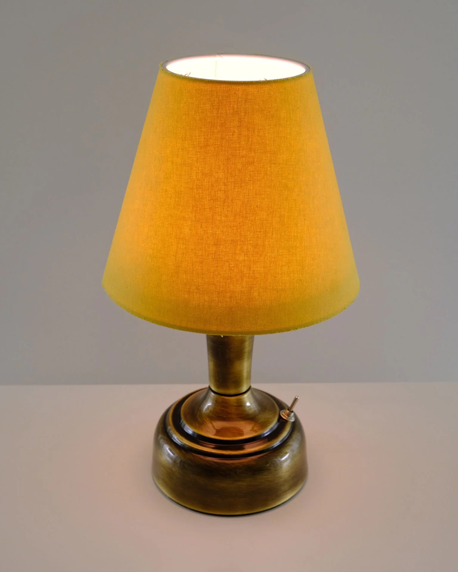11-inch Vintage Copper Cordless LED Table Lamp