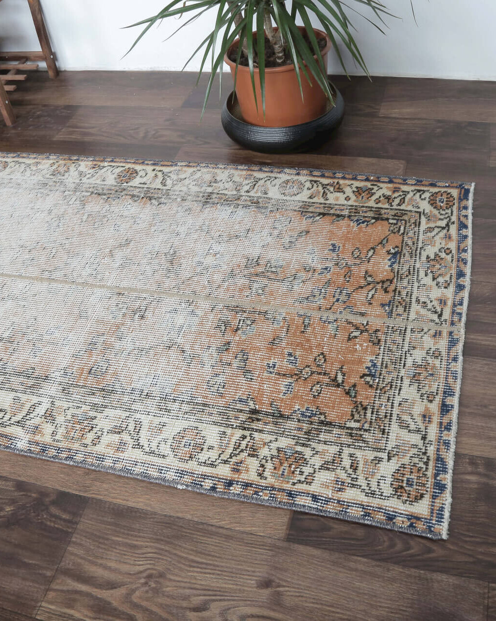 Galenozoe Christina Stitched Distressed Oushak Runner – 2'6" x 9'7" (75x293 cm) wool runner rug handmade in – view 13